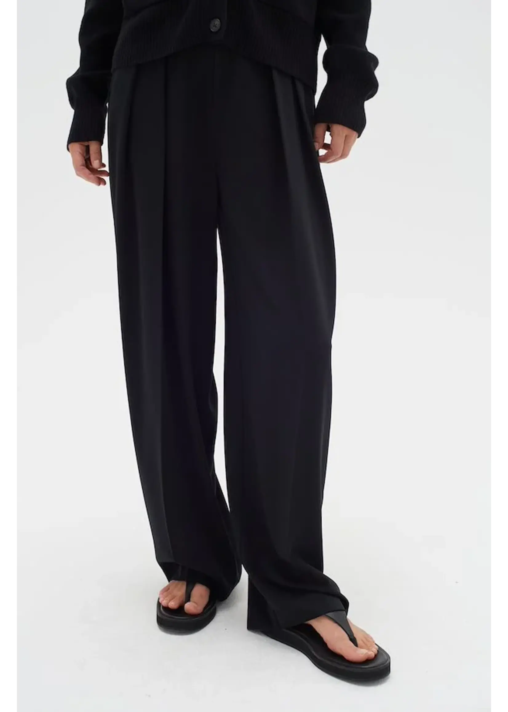 In Wear In Wear - Adian Pleated Pant