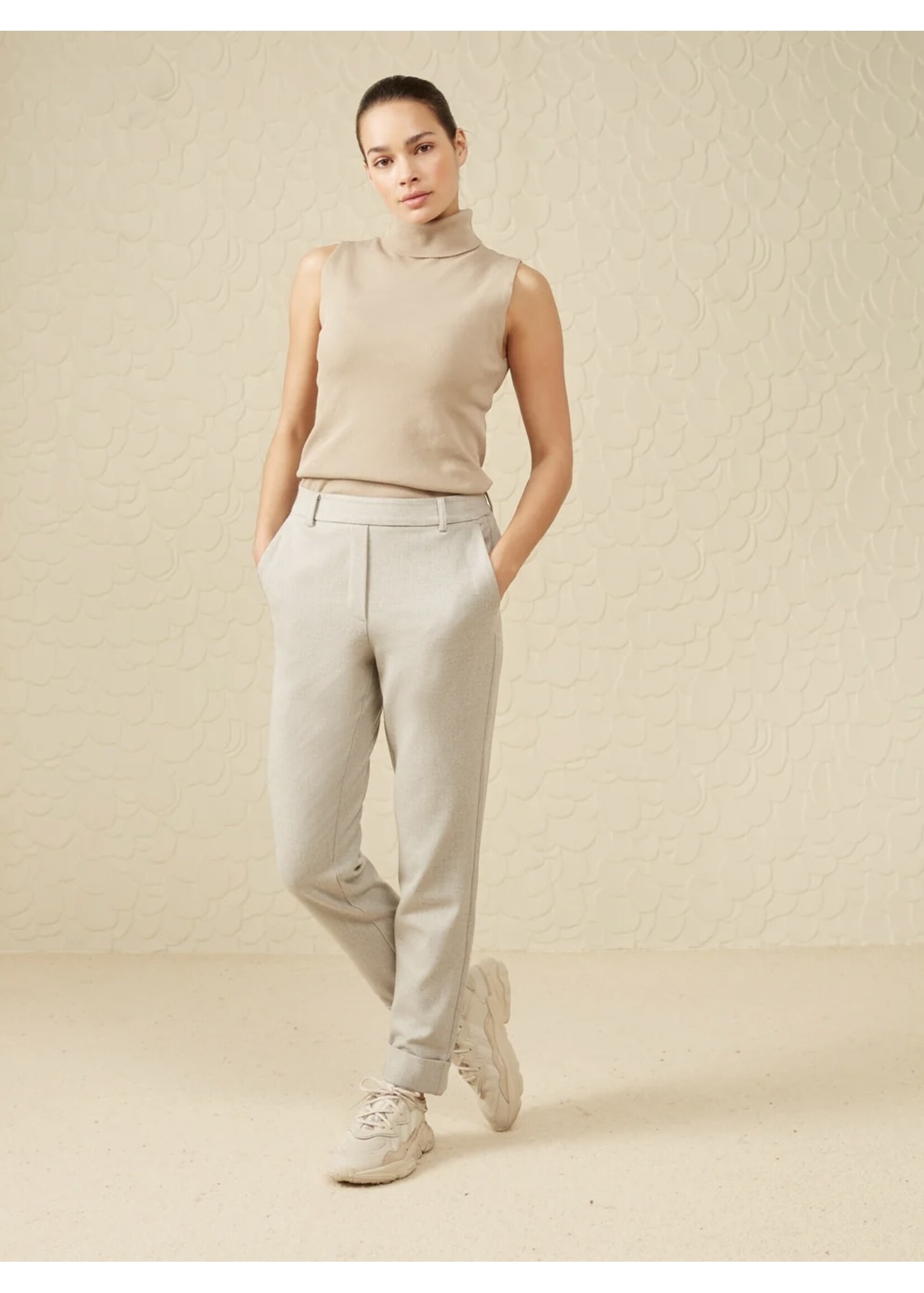 YAYA Yaya - Sleeveless High Neckline Sweater