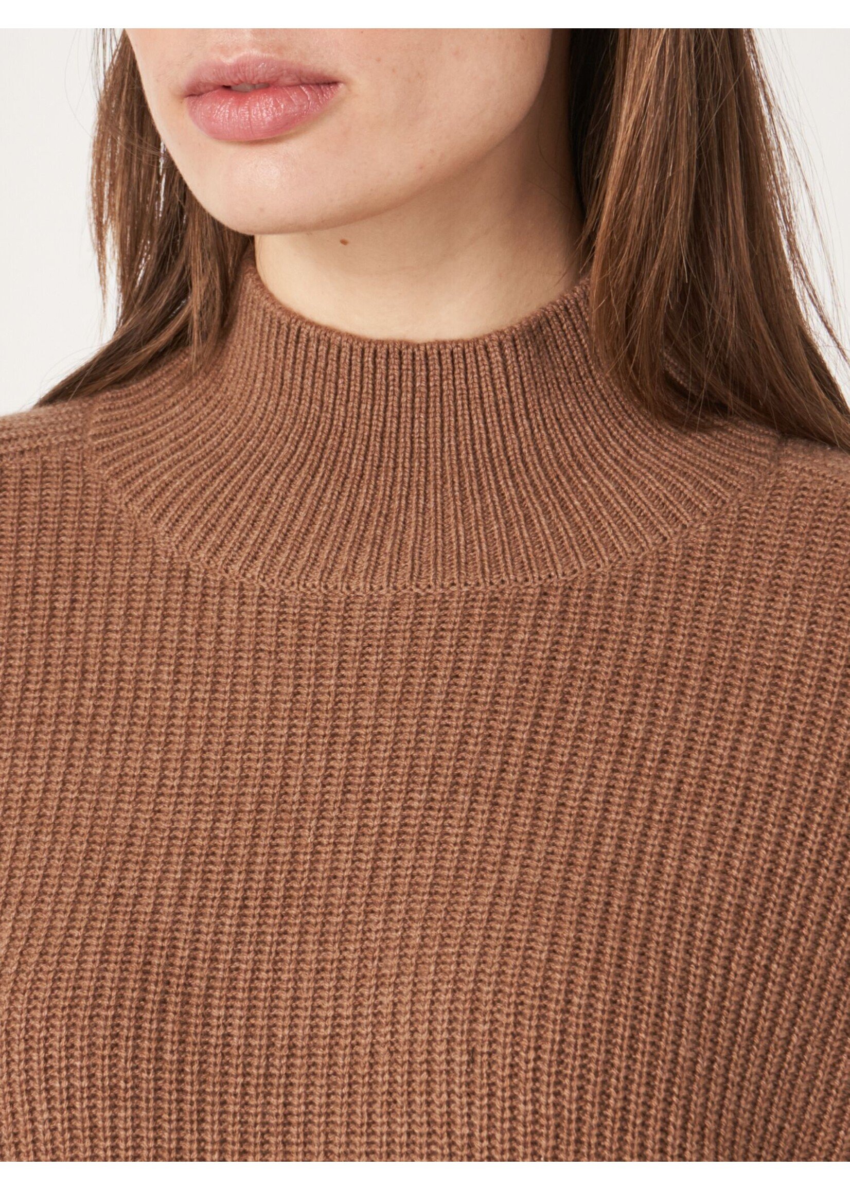 Repeat Repeat - Cashmere Knitted Pullover