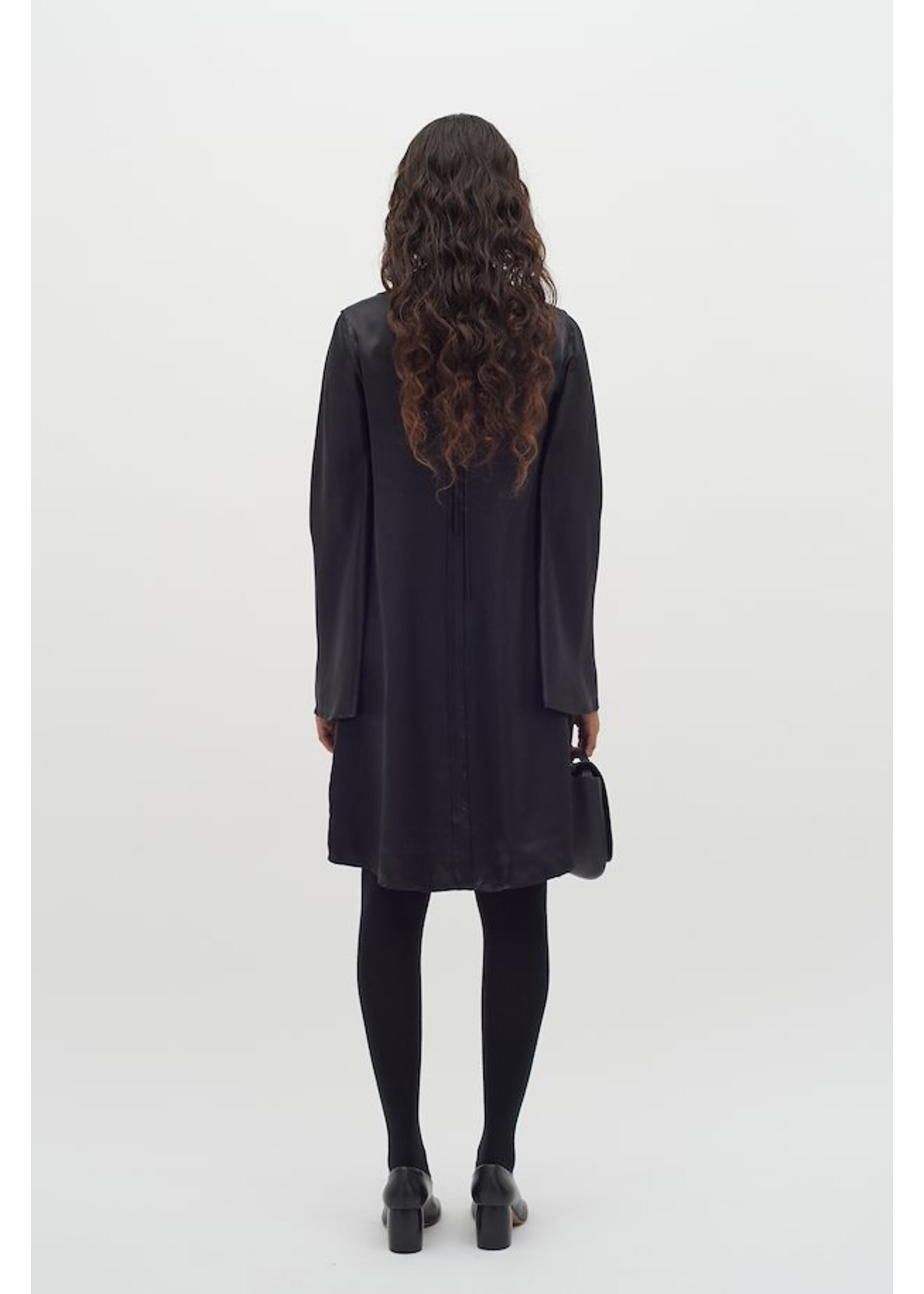 In Wear In Wear - Laurel Short Dress