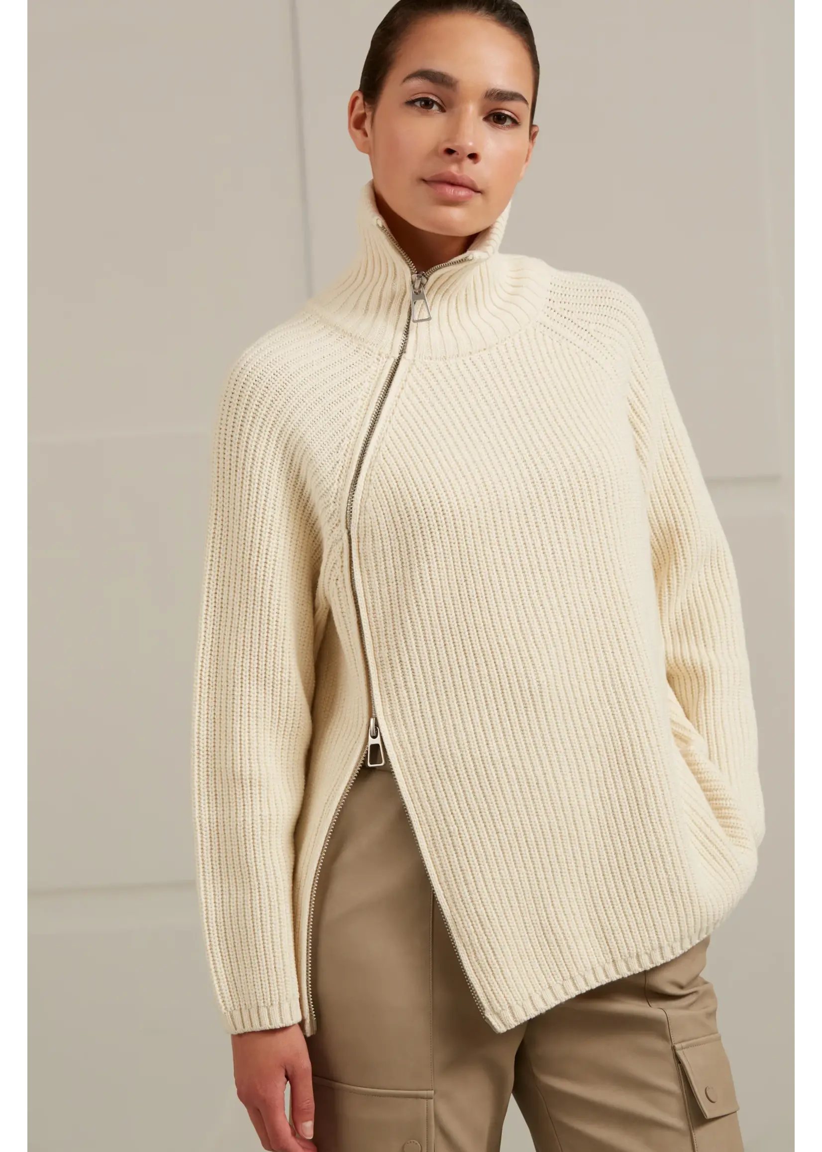 YAYA YAYA - Sweater With Zipper