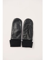 Part Two Part Two - Vinifred Gloves