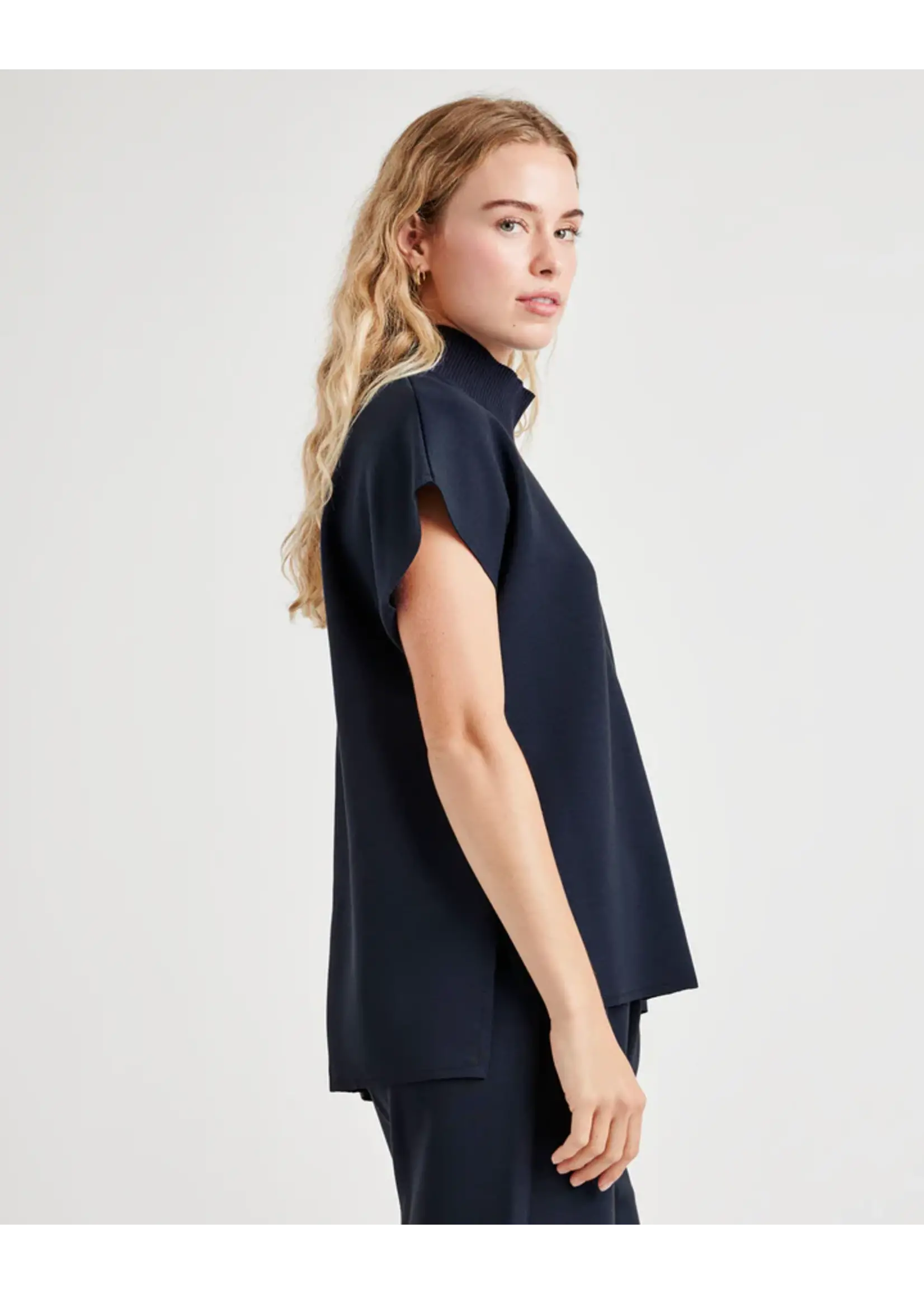 Splendid Splendid - Winslow Mock Neck Pullover