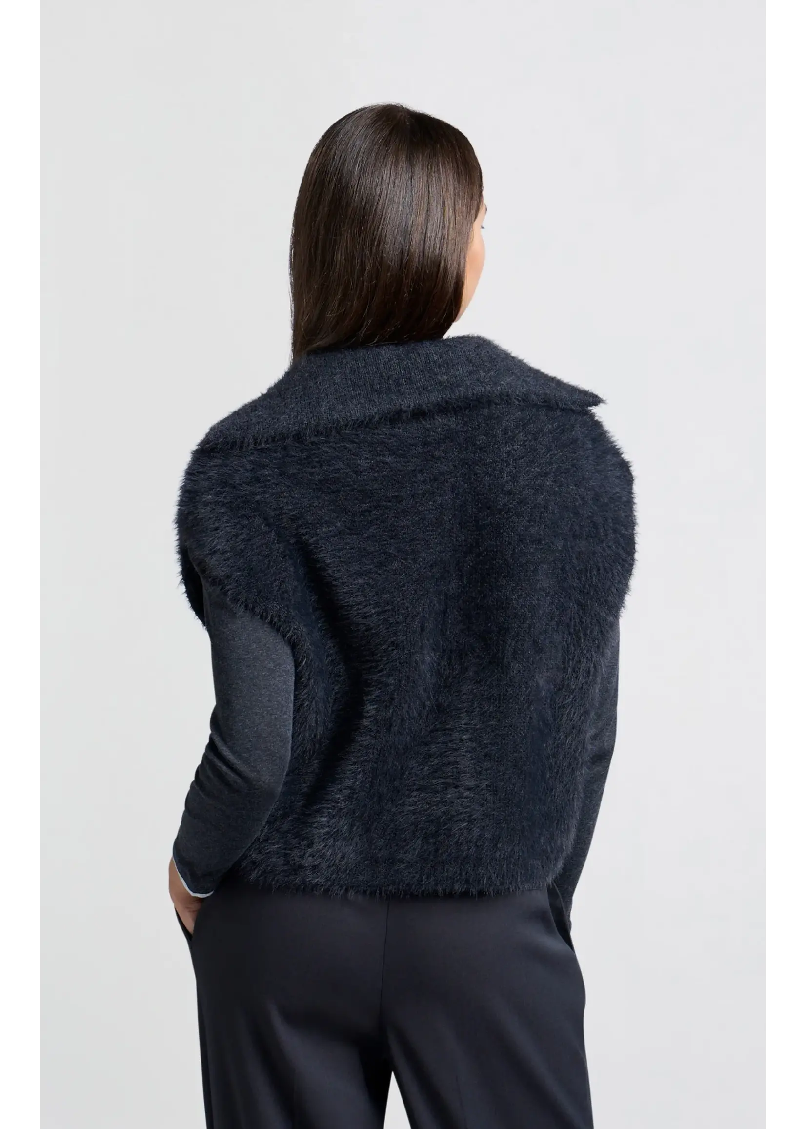 YAYA Yaya - Sleeveless fluffy Sweater with Zipper collar