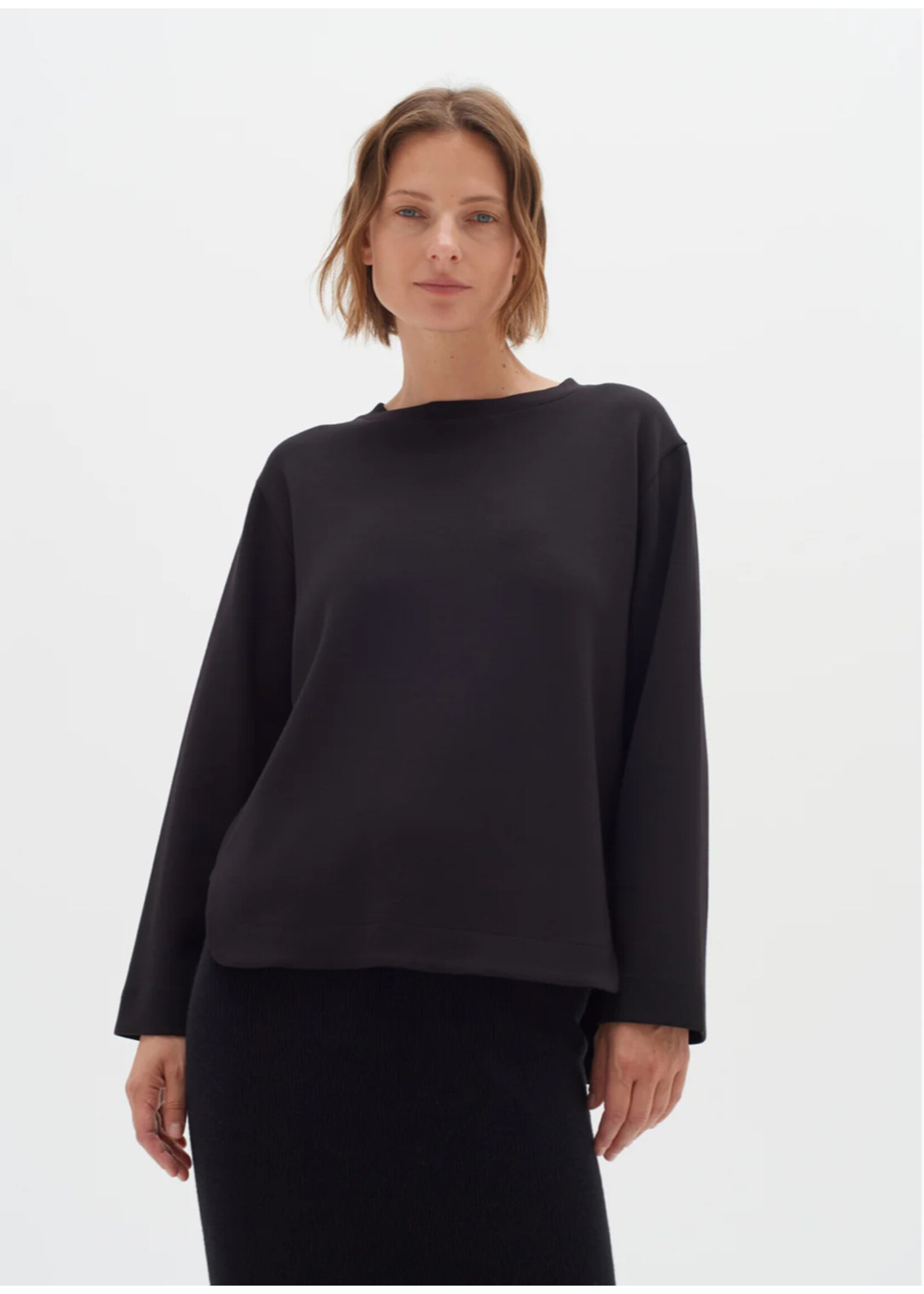 In Wear In Wear - Gincent Crewneck