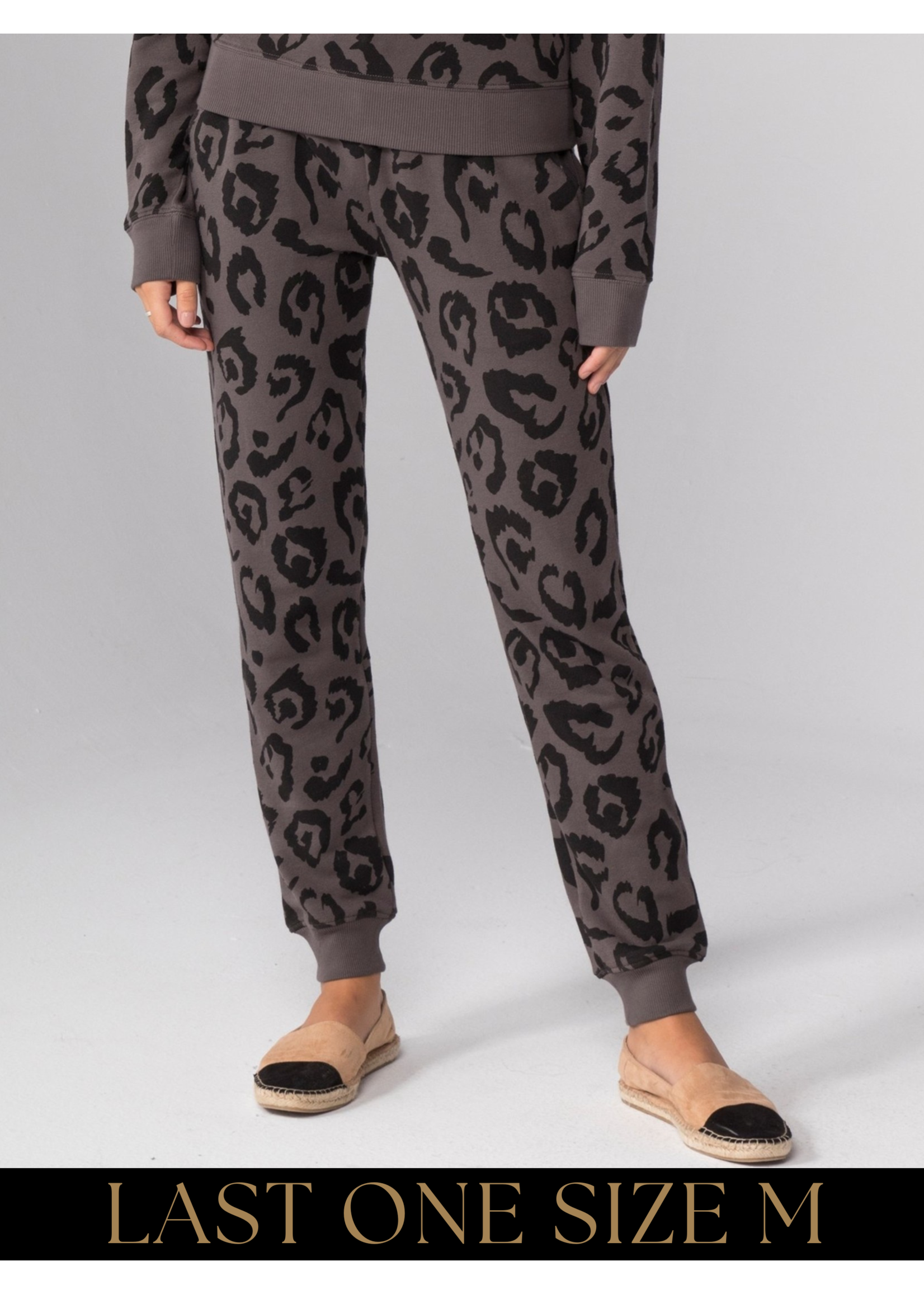 CHRLDR CHRLDR - Big Leopard Flat Pocket