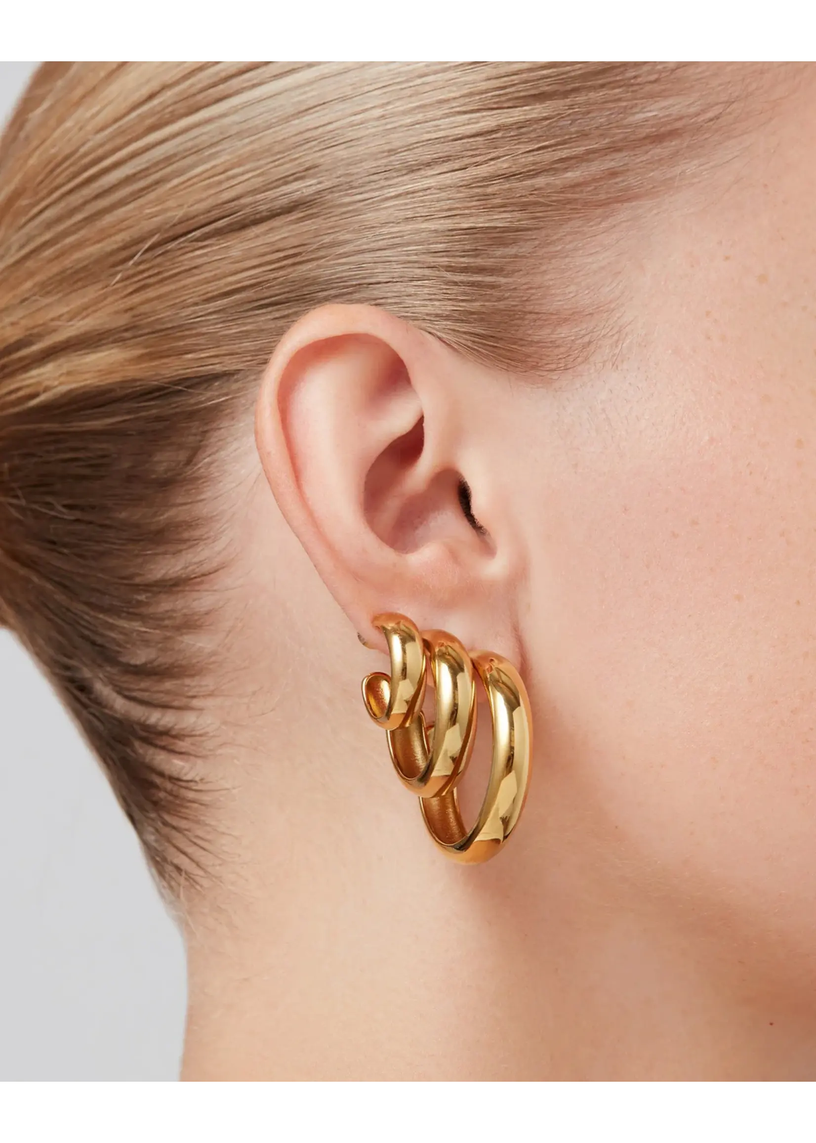 Jenny Bird Jenny Bird - Staple Hoops Medium