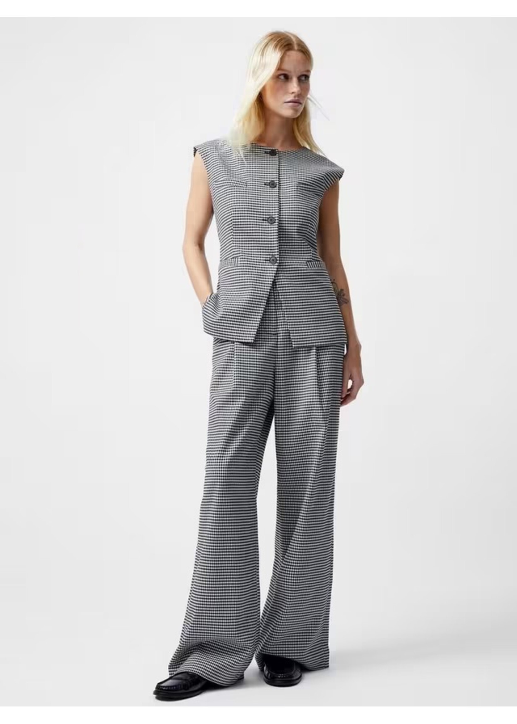 French Connection French Connection - Holden Houndstooth Waistcoat