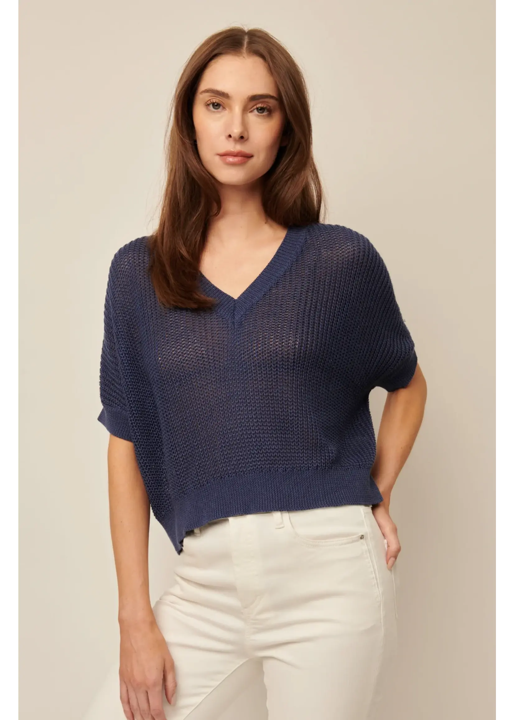 Line the Label Line - Piper Linen Tee