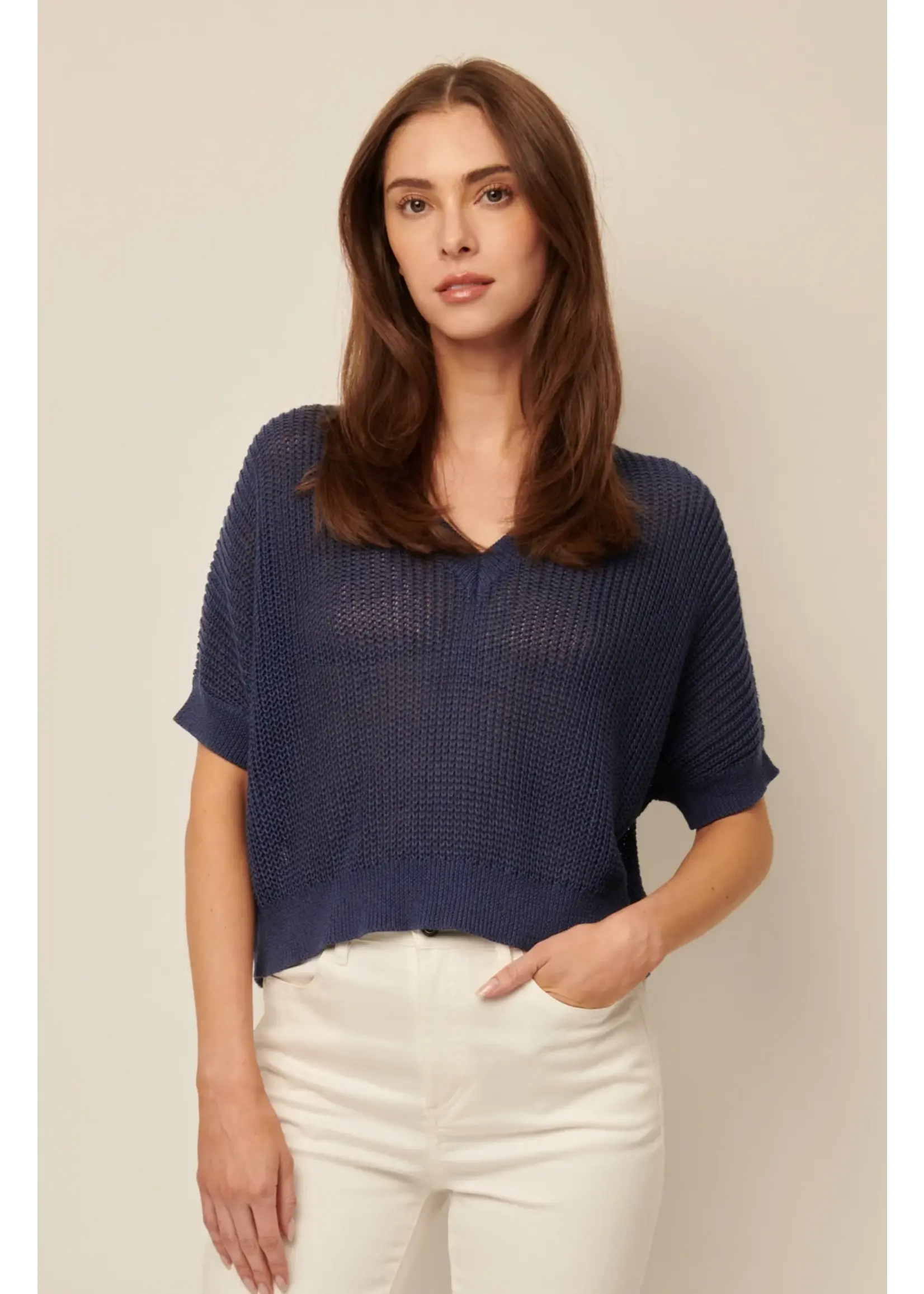 Line the Label Line - Piper Linen Tee