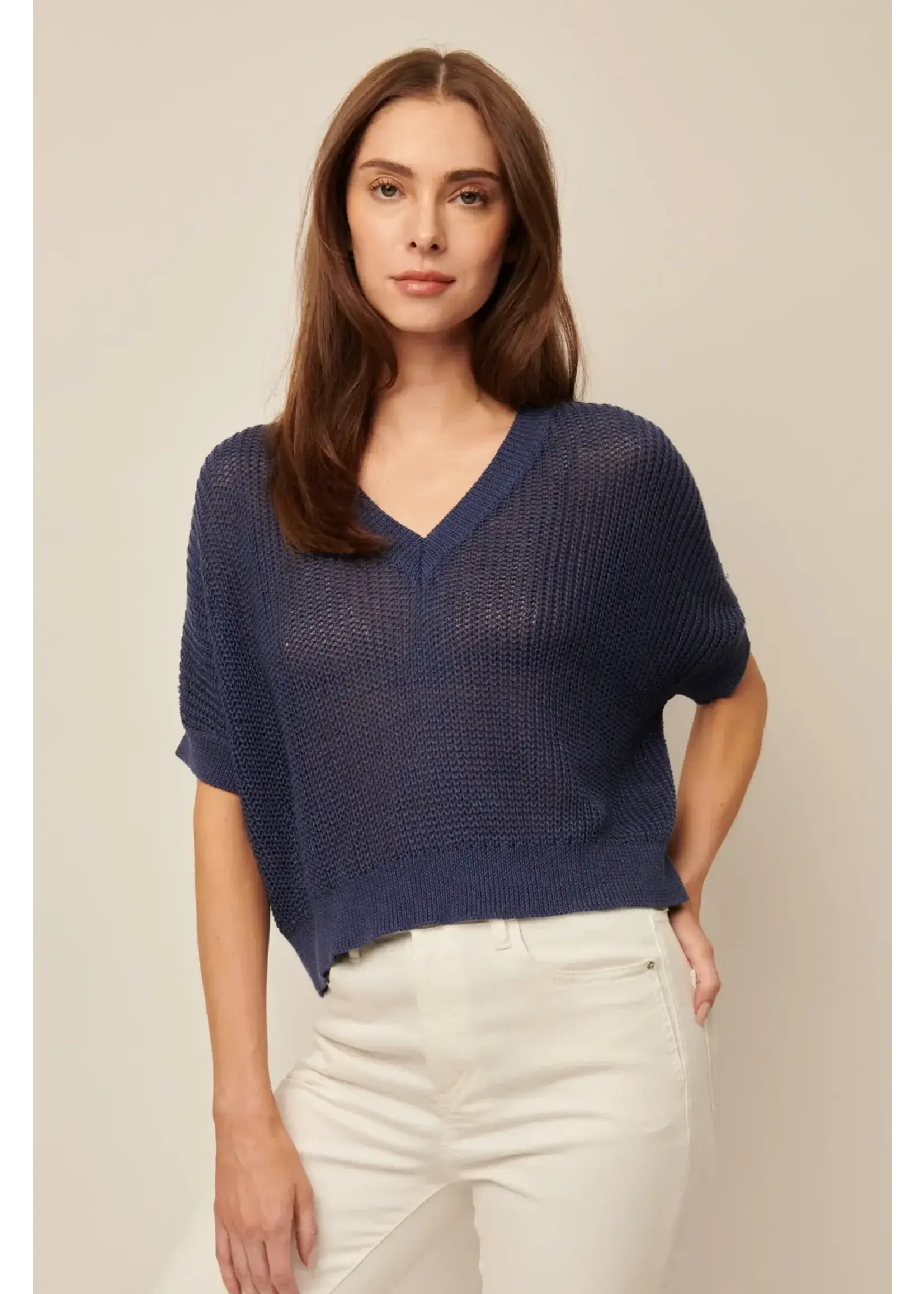 Line the Label Line - Piper Linen Tee