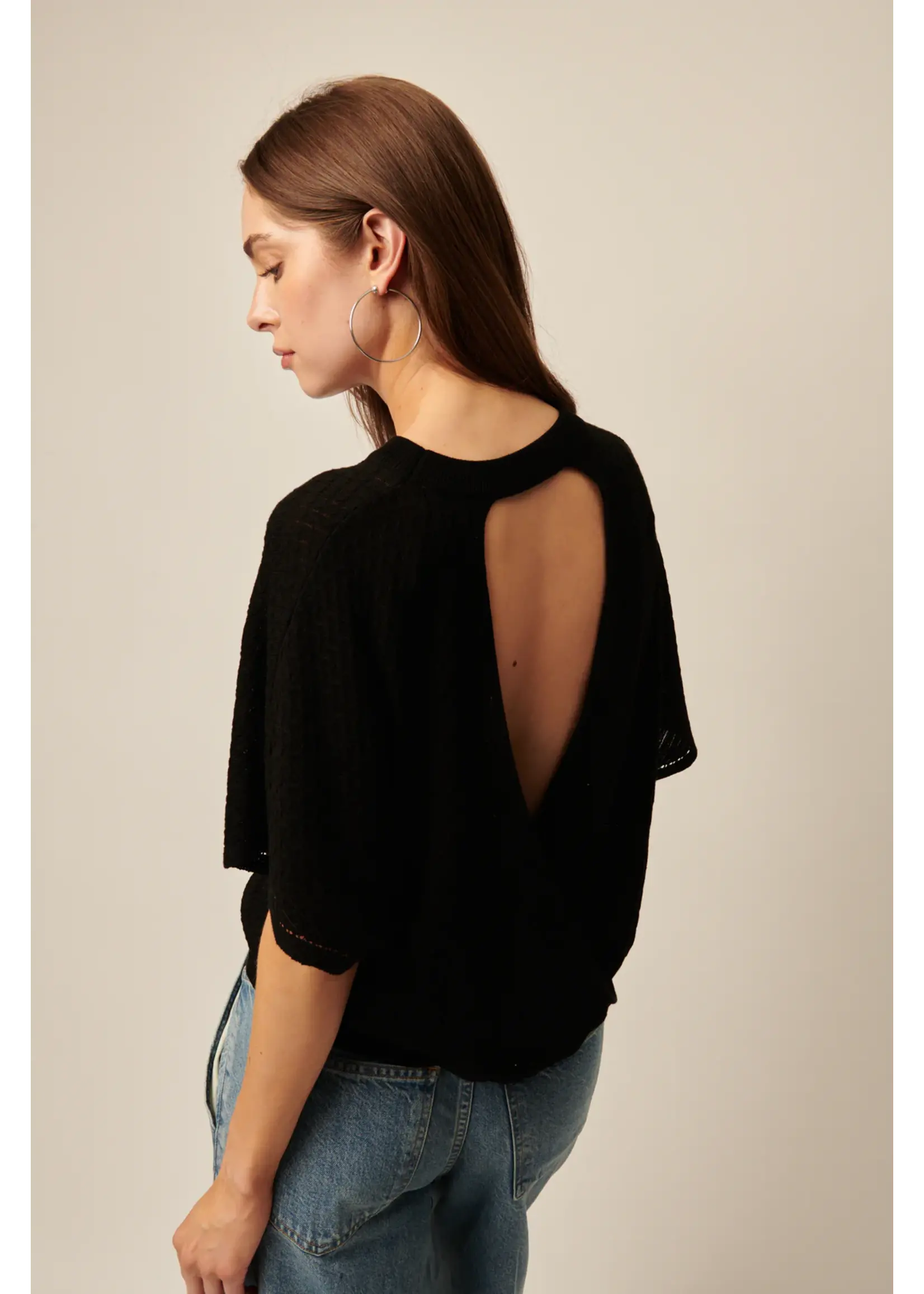 Line the Label Line - Odette