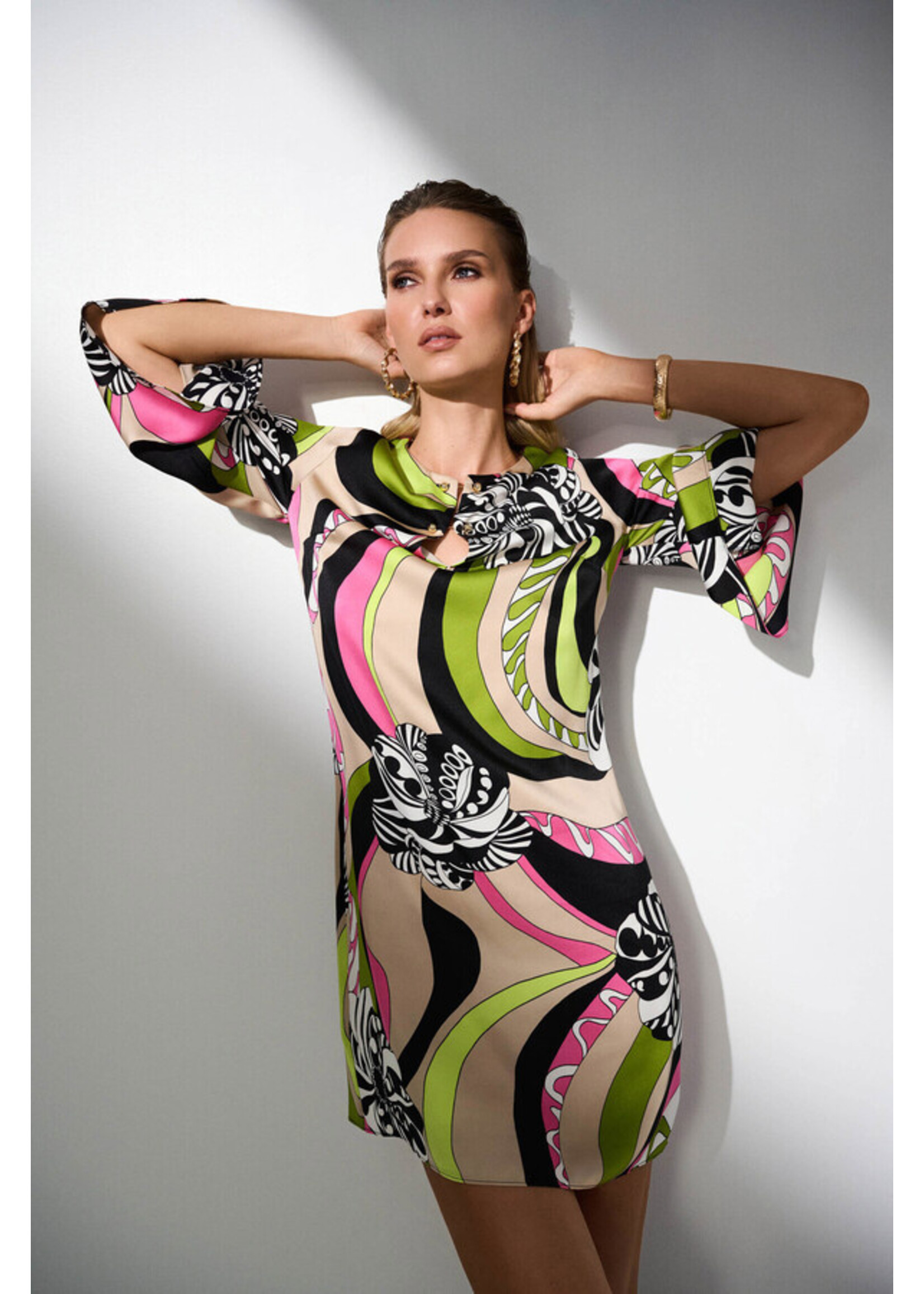 Joseph Ribkoff Joseph Ribkoff - Satin Retro Print Dress Style 252183
