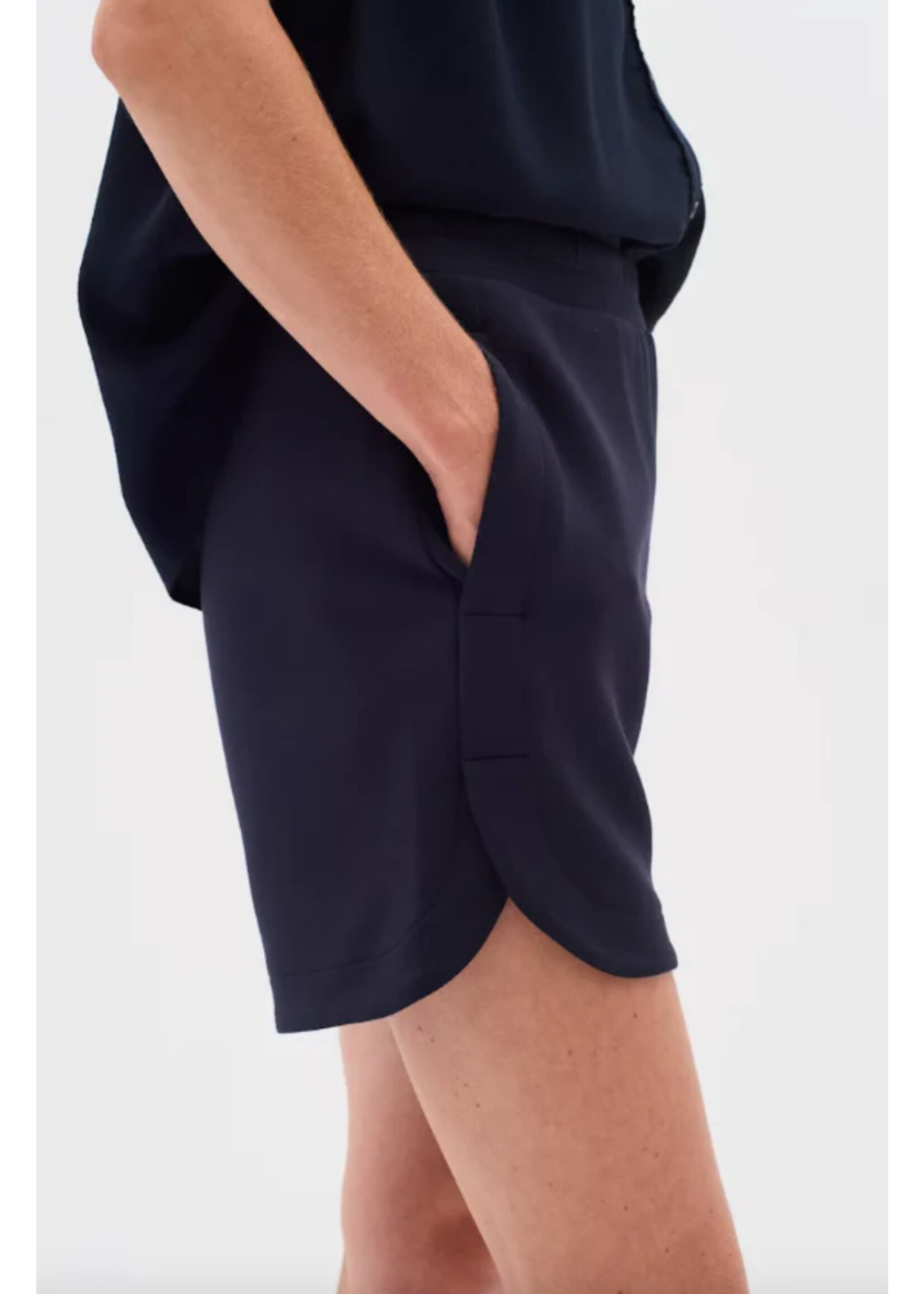 In Wear In Wear - Hennieh Vincent Shorts