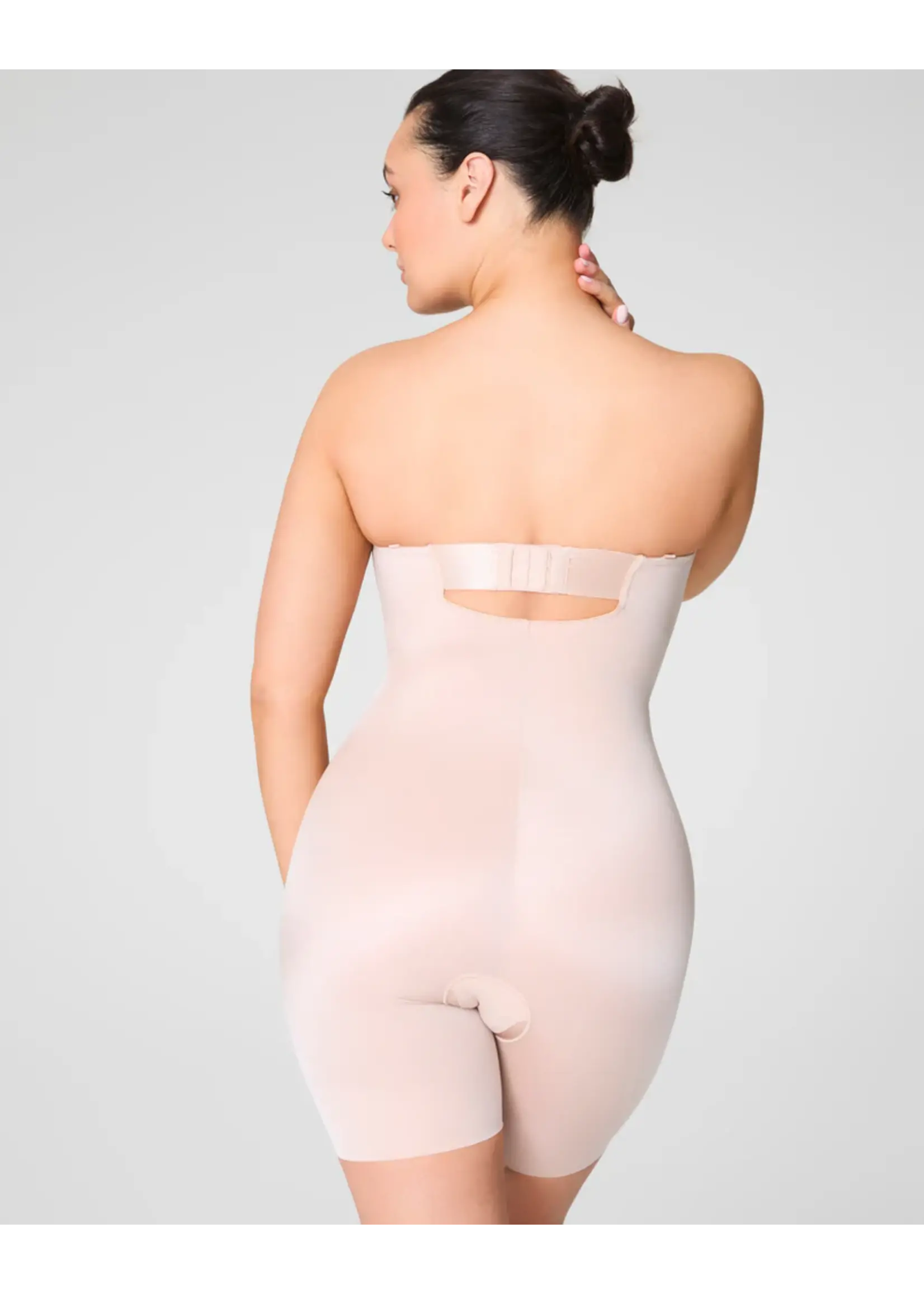 Spanx Spanx - Strapless Cupped Bodysuit