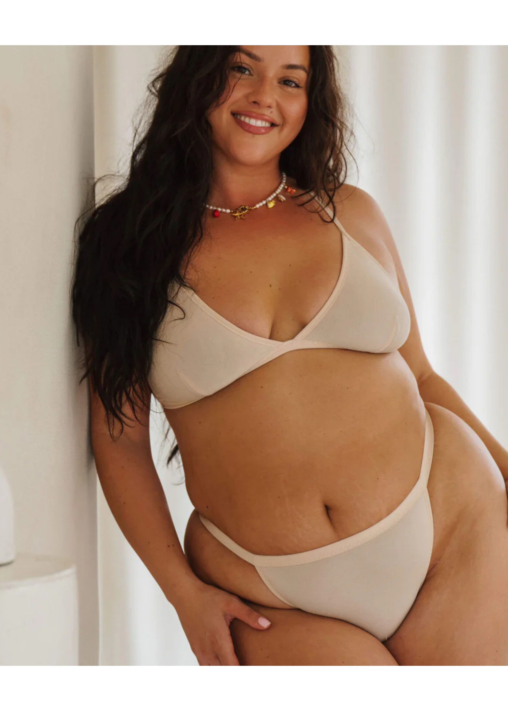 Huha Huha - High Rise String Thong