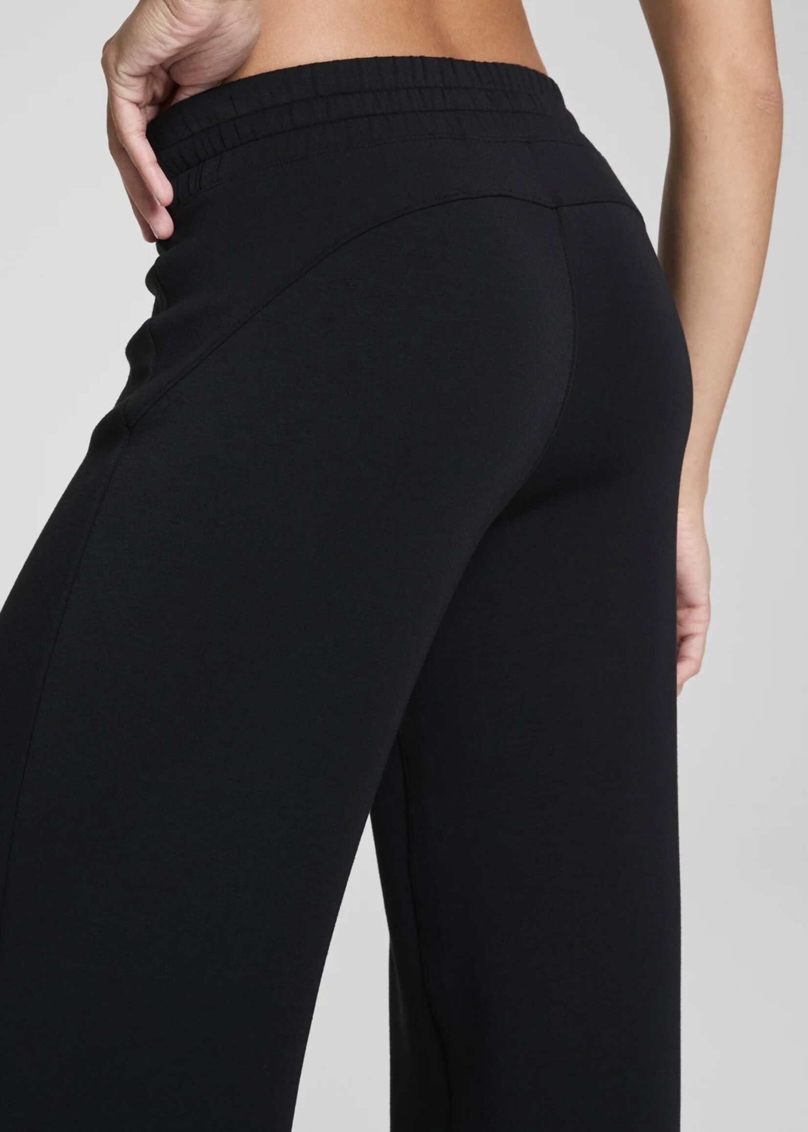 Spanx Spanx - Air Essentials Wide Leg Pant