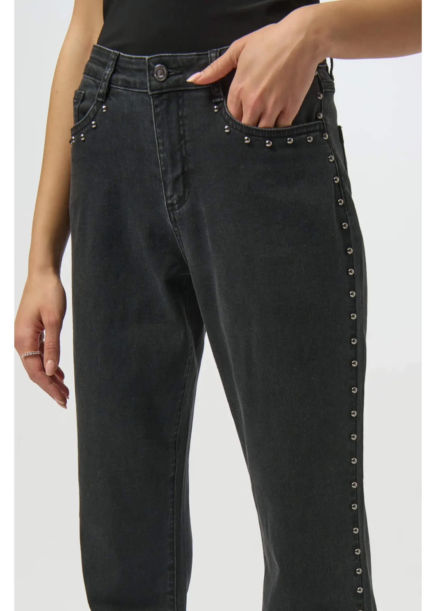 Joseph Ribkoff Joseph Ribkoff - Straight Leg Jean w/ Studded Seams 254916