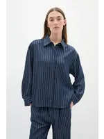 In Wear In Wear - Nadie Shirt