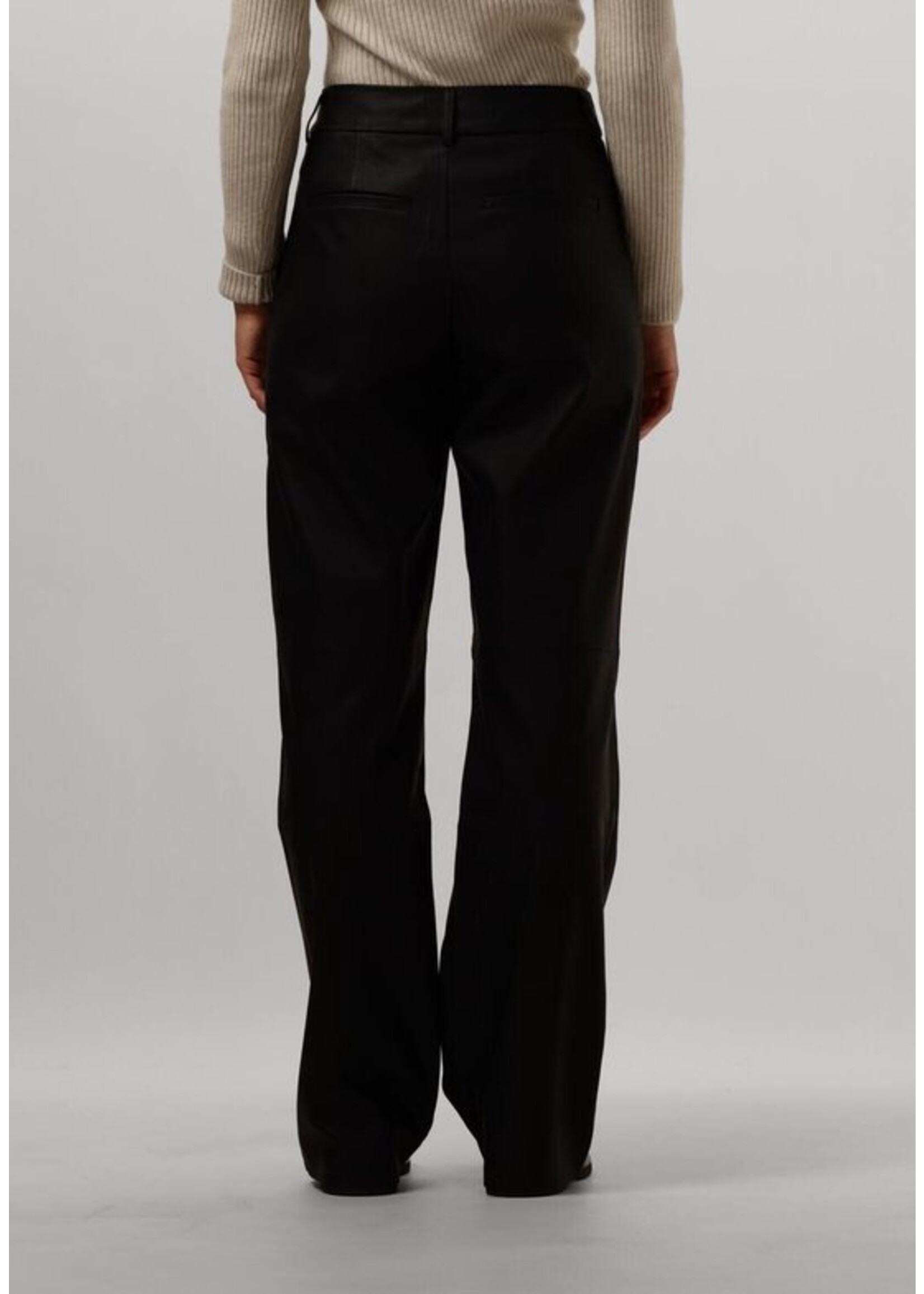 Minus Minus - Tasja Mid Waist PU Pant