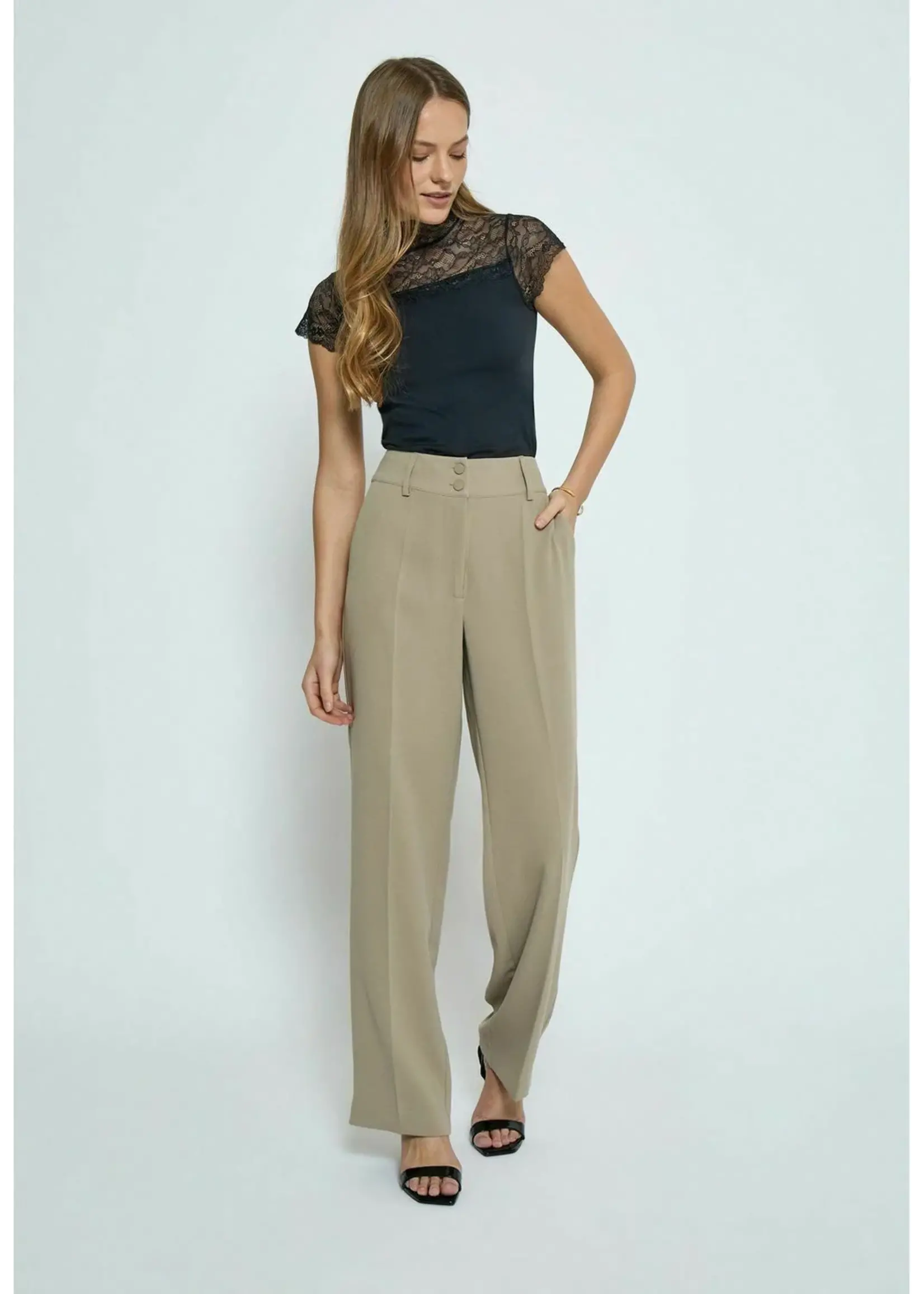 Minus Minus - Vanessa Short Sleeve High Neck