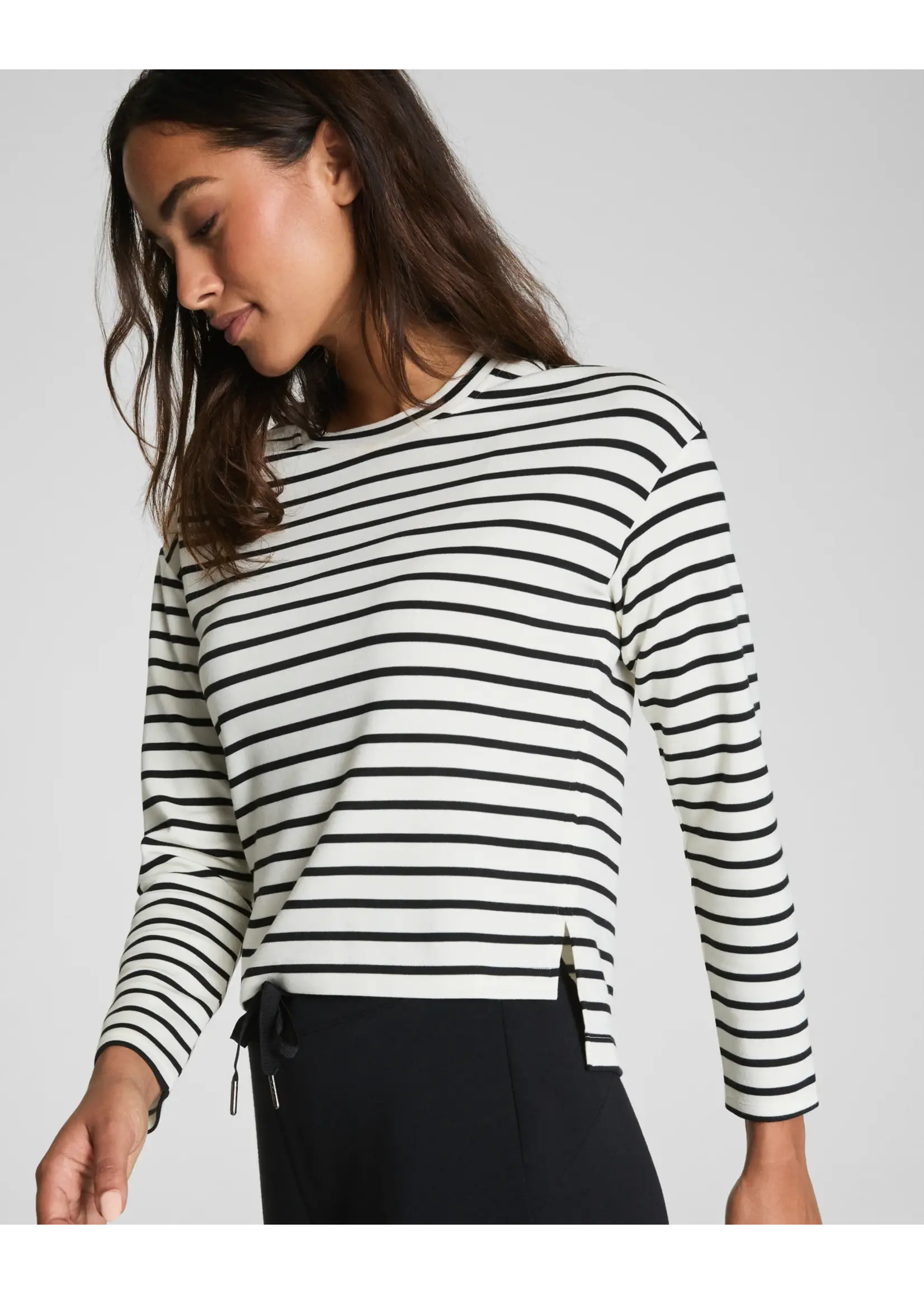 Spanx Spanx - Air Essentials Long-Sleeve Side Slit Top