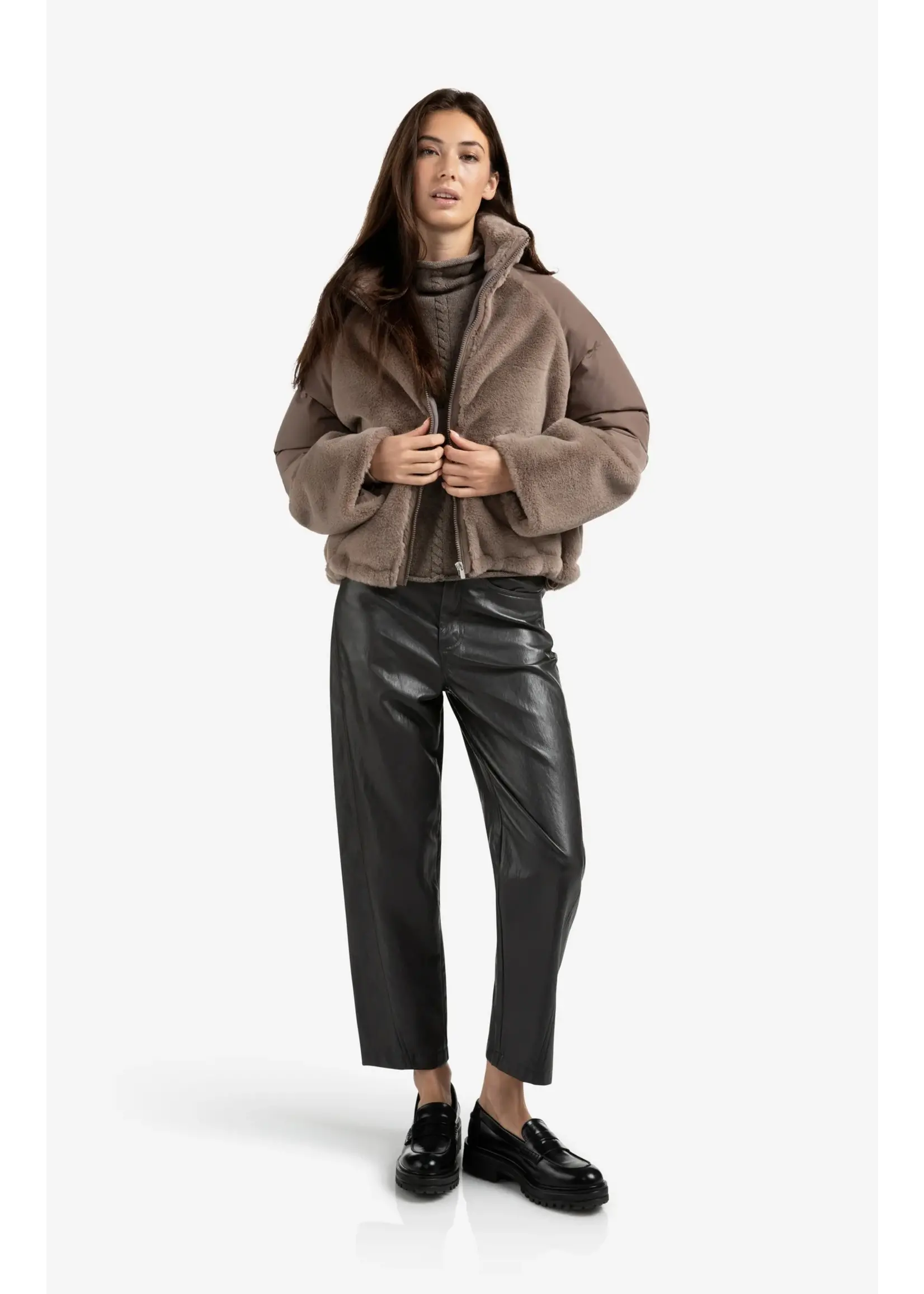 YAYA Yaya - Cable High Neck Sleeveless Sweater