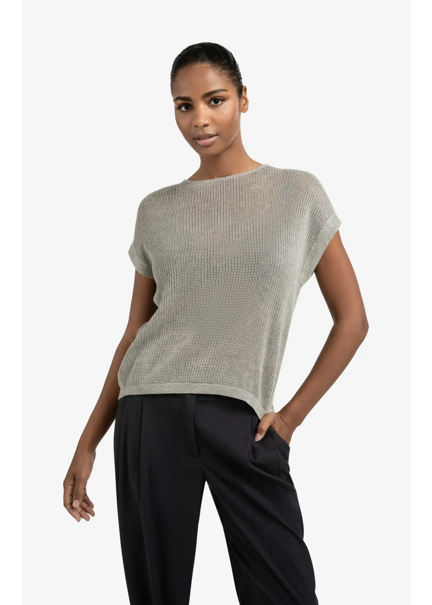 YAYA Yaya - Sleeveless Sweater With Back Button Detail