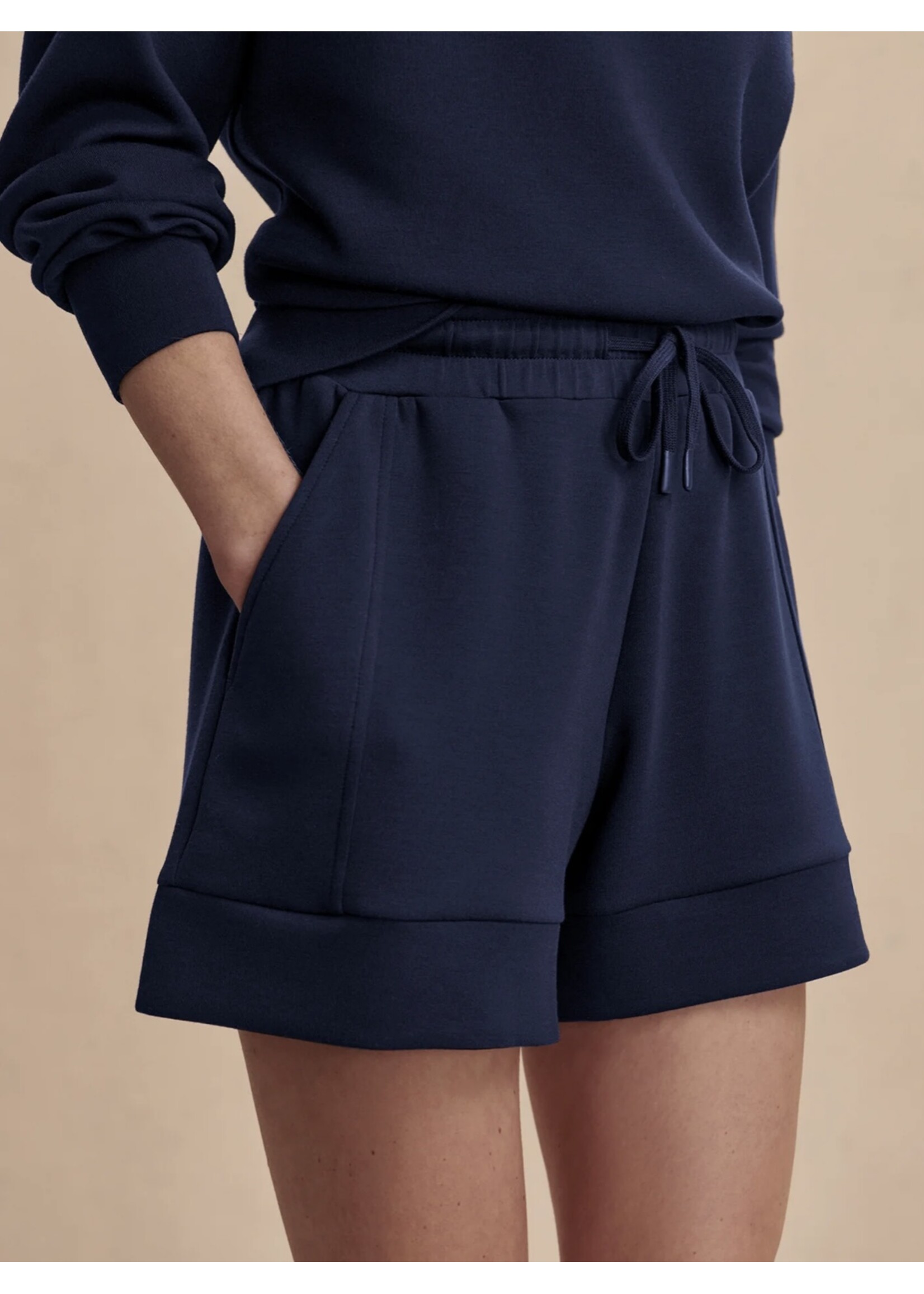 Varley Varley - Atrium High Rise Short 4.5