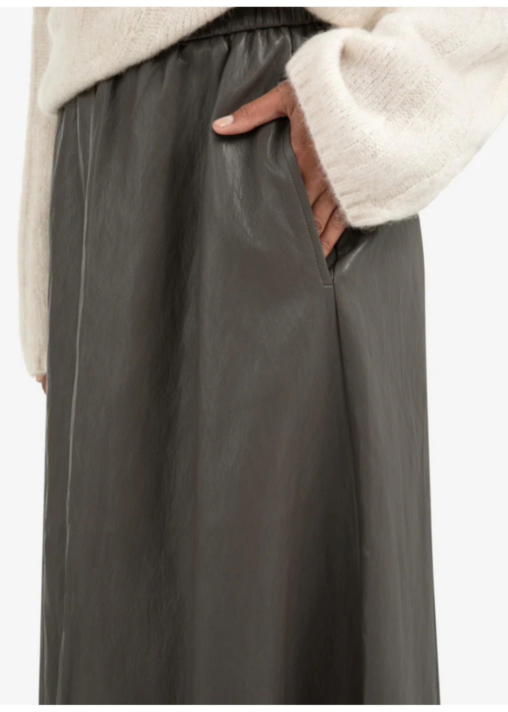 YAYA Yaya - Faux Leather Aline midi skirt with pockets
