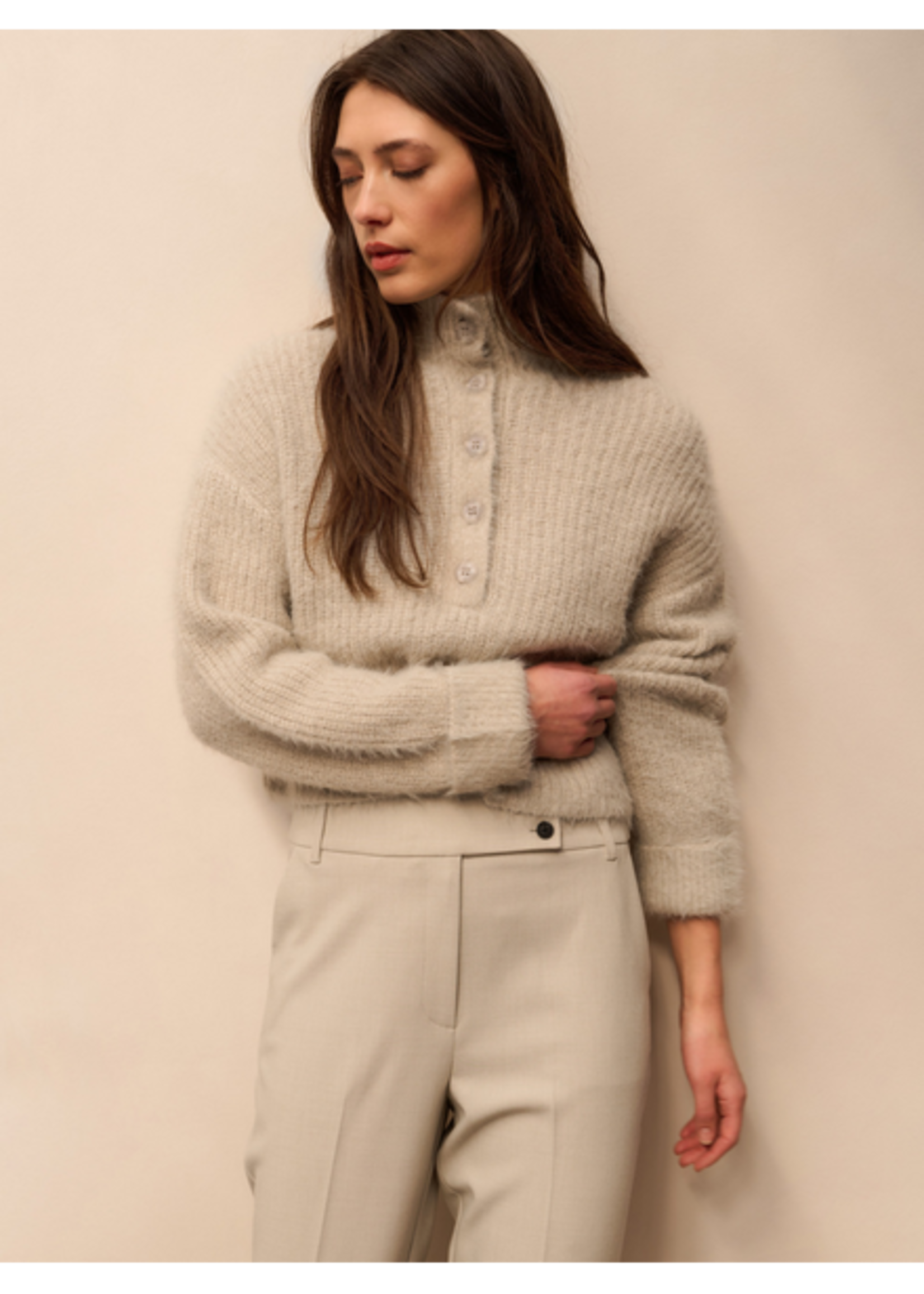 YAYA YAYA - Furry Sweater With Collar