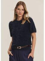 Velvet Velvet -Kit  Feather Yarn Sweater