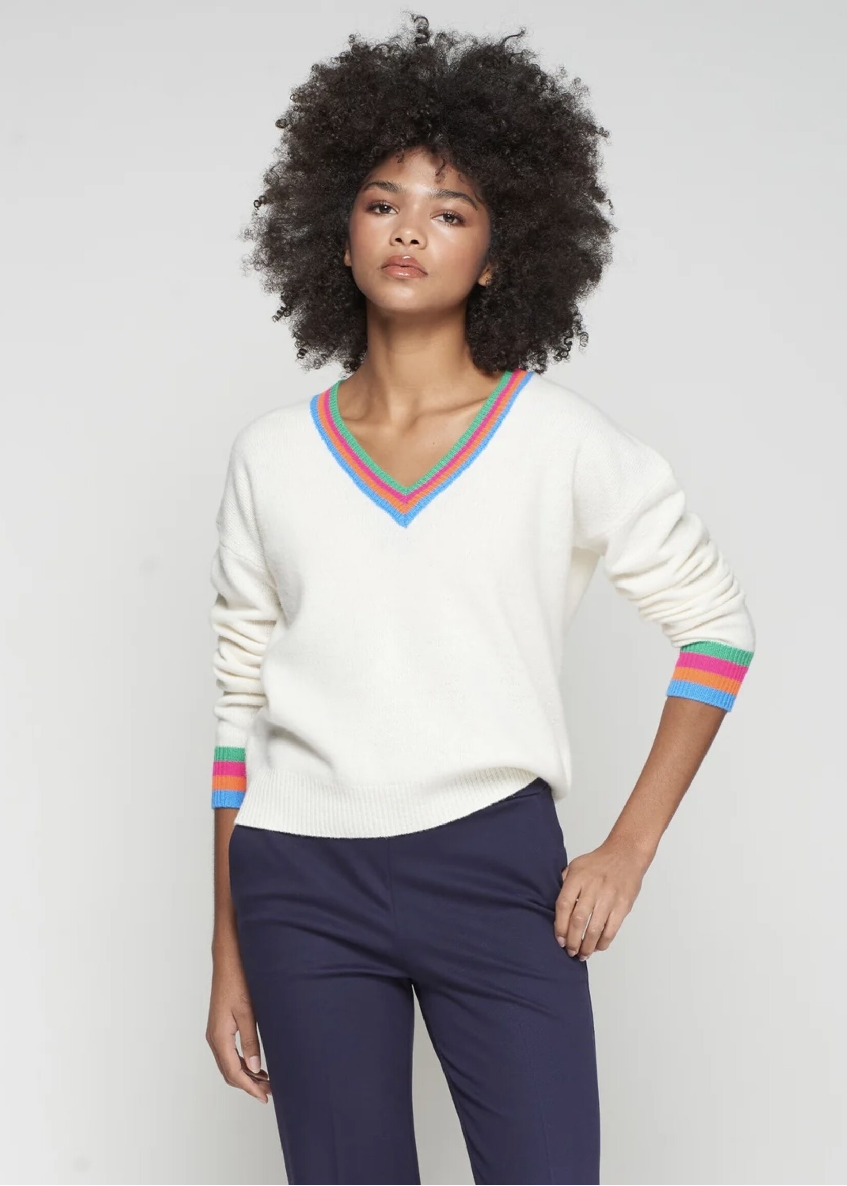 vilagallo Vilagallo - V-neck Ecru Sweater