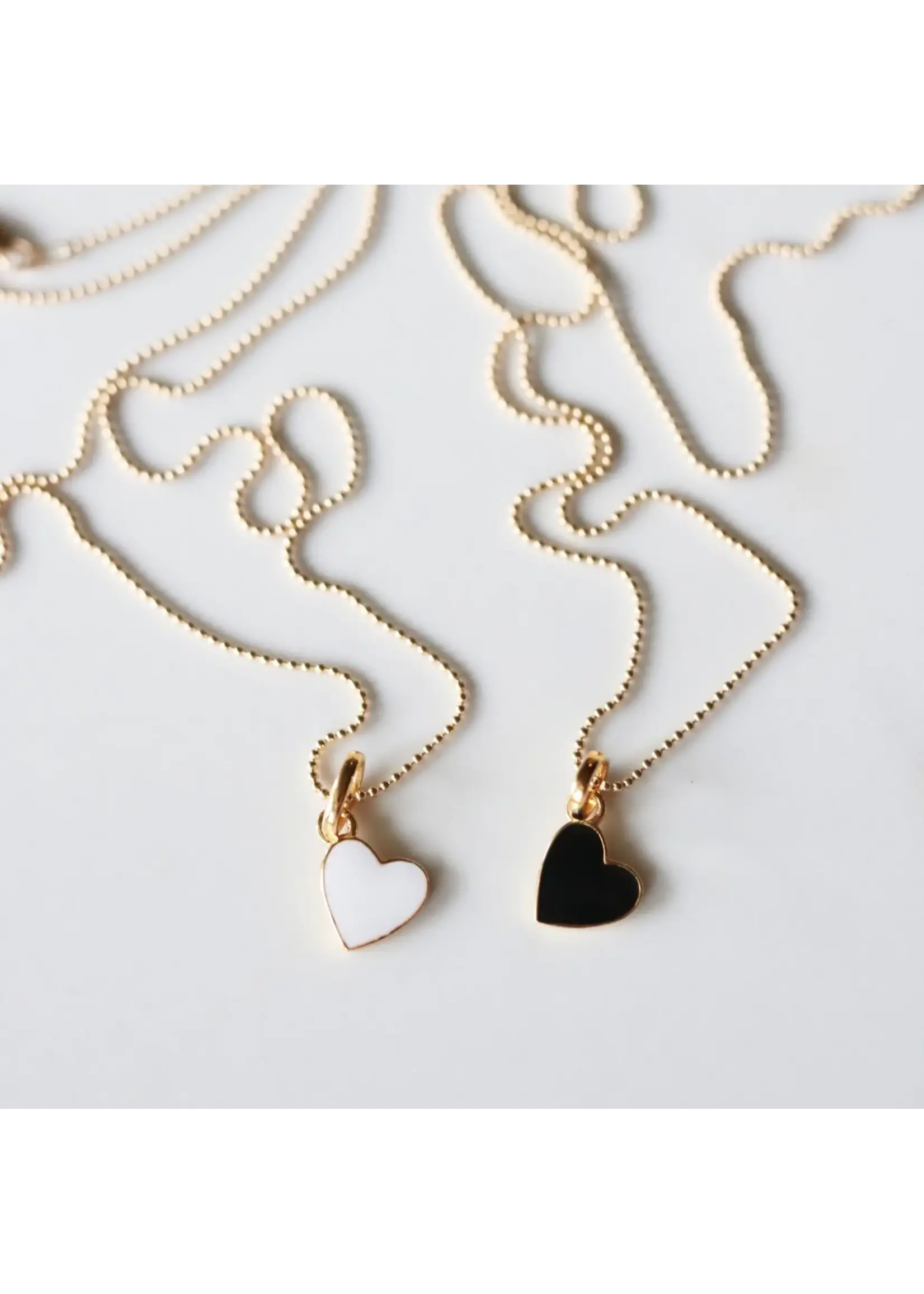 Lolo Lolo - Enamel Heart Necklace