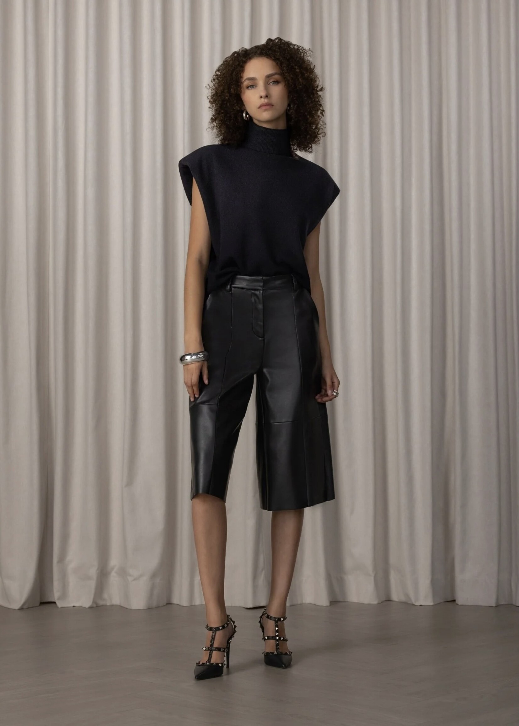 Pure & Simple Pure & Simple - Arolla Oversize Sleeveless