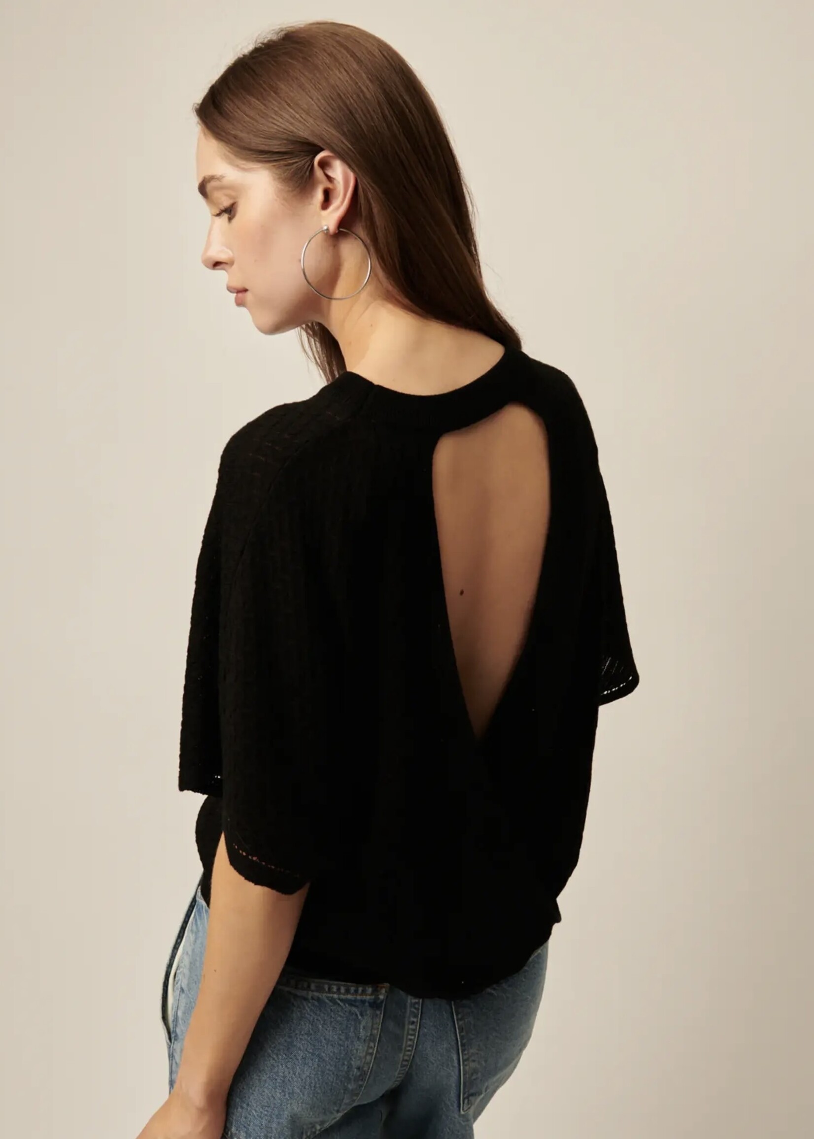 Line the Label Line - Odette