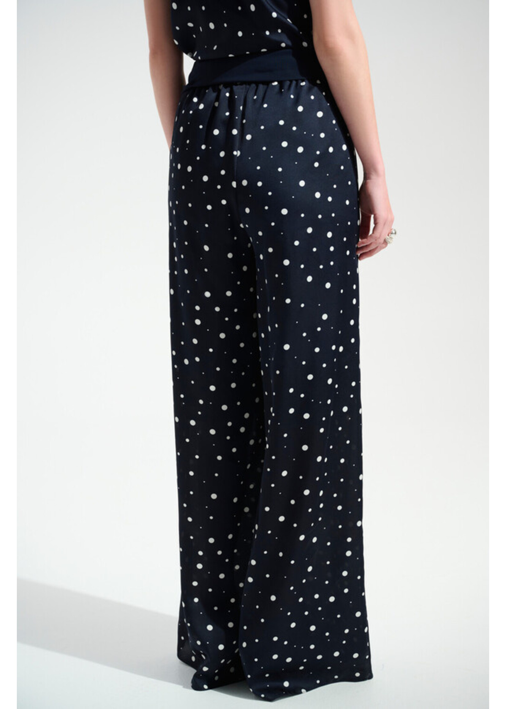 Joseph Ribkoff Joseph Ribkoff - High-Waisted Polka Dot Trousers