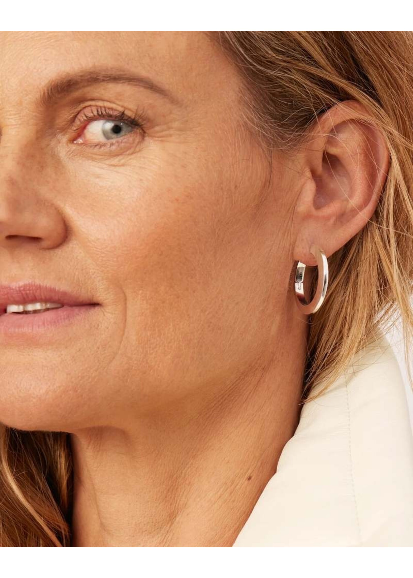 Jenny Bird Jenny Bird - Toni Hinged Hoop