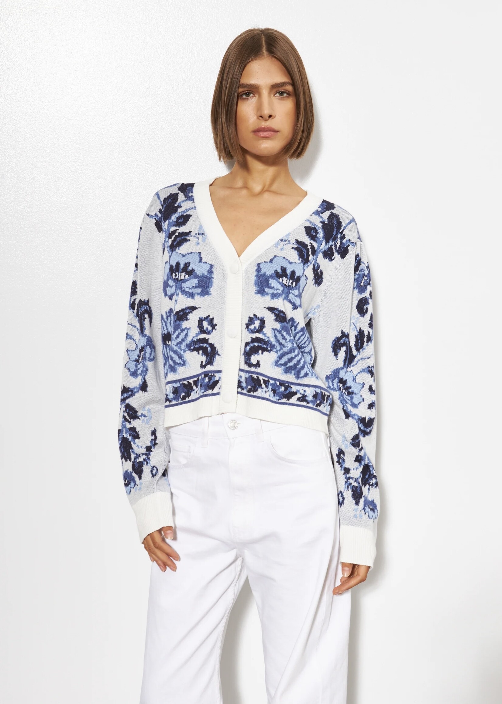 Line the Label Line - Polly