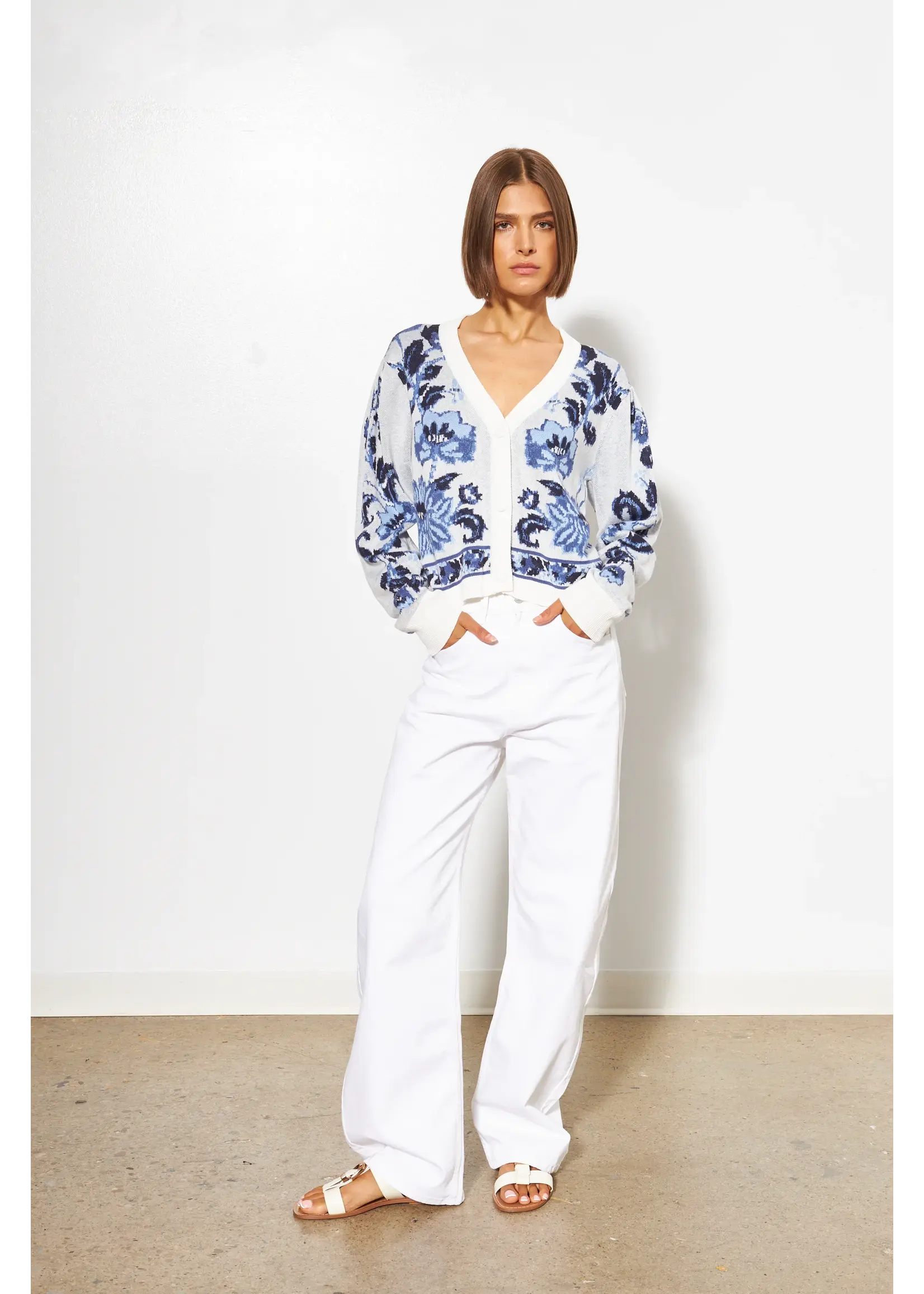 Line the Label Line - Polly