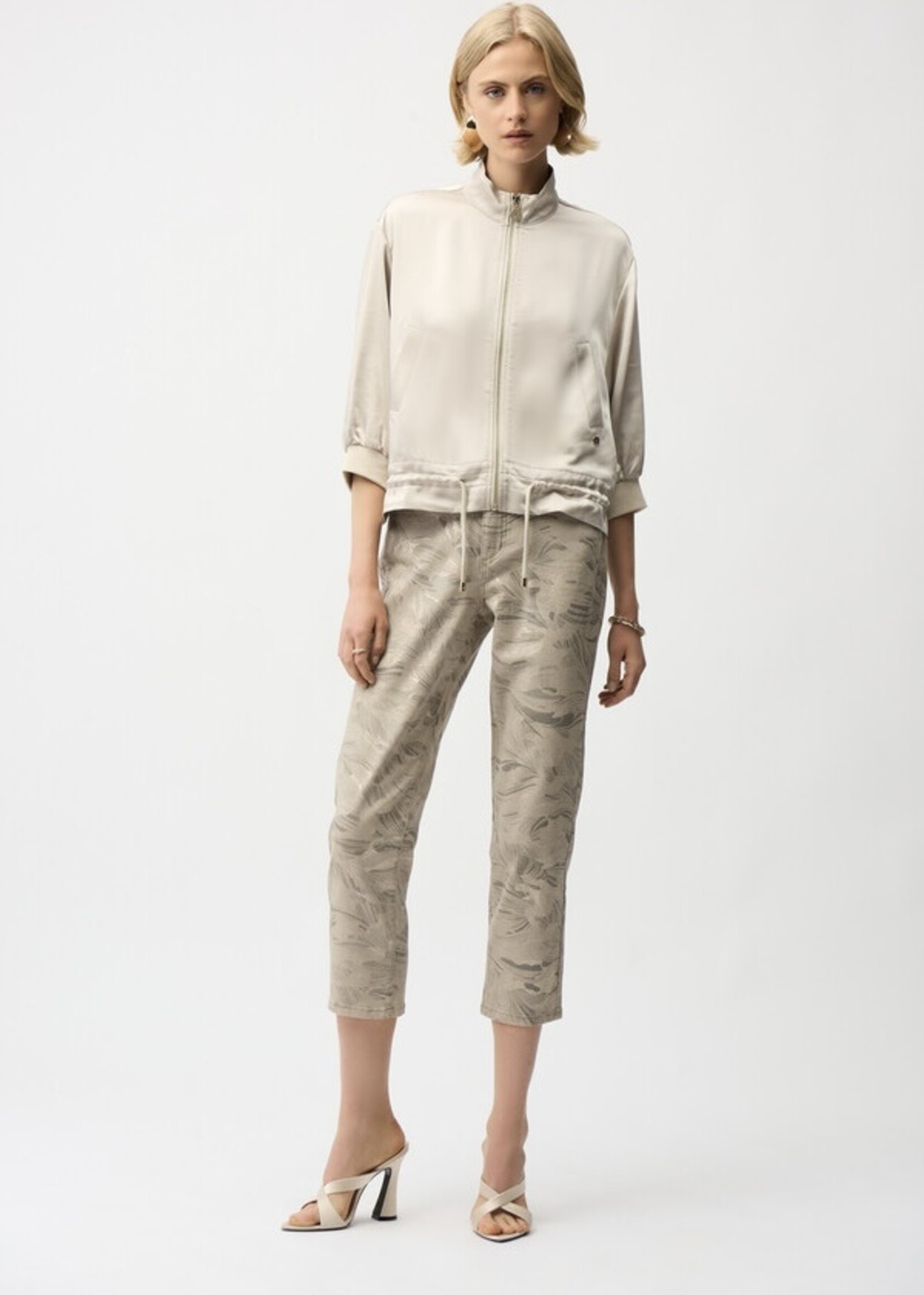 Joseph Ribkoff Joseph Ribkoff - Zipper Relaxed Fit Jacket Style 261913