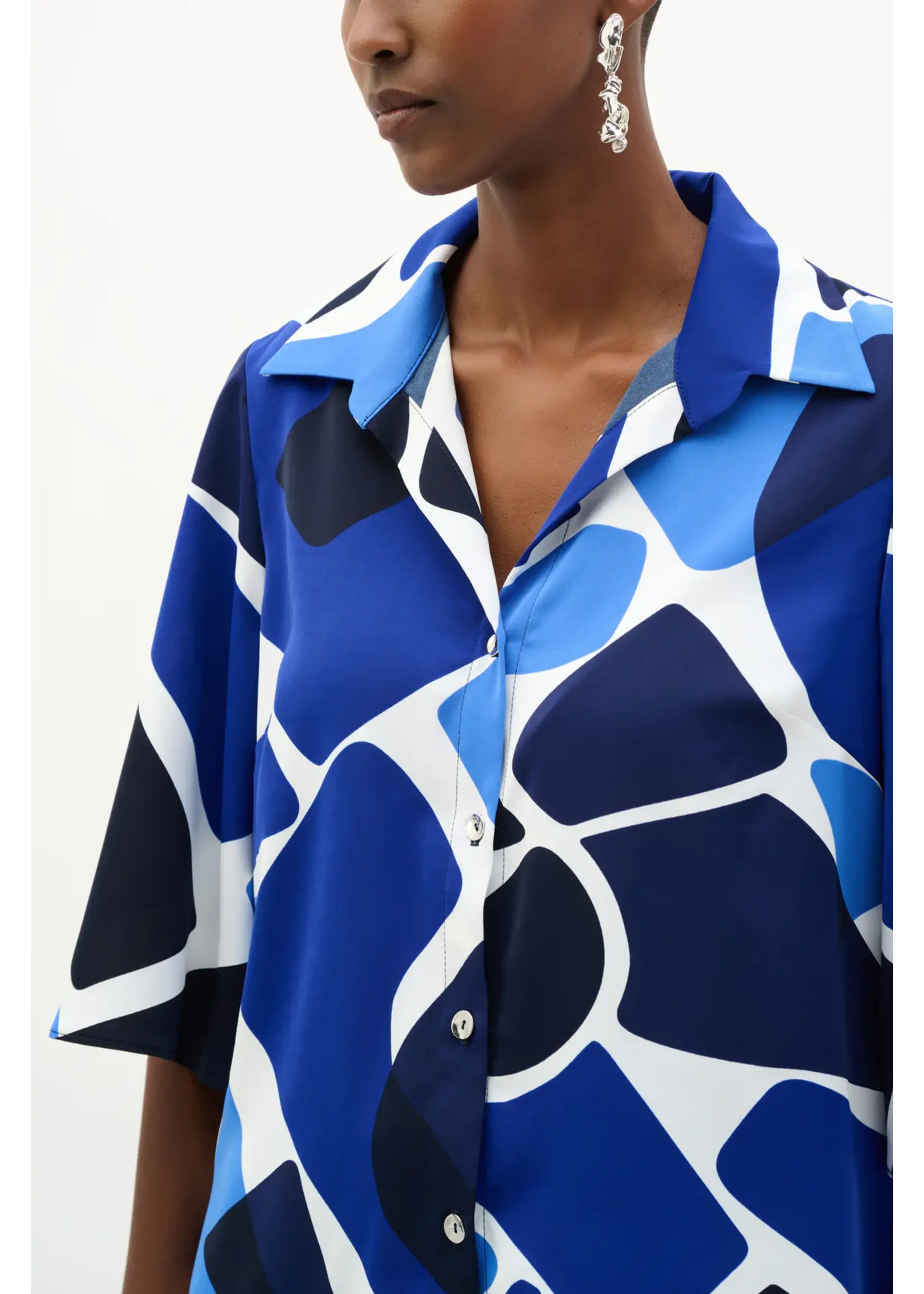 Joseph Ribkoff Joseph Ribkoff - Casual Abstract Button Shirt - 262154