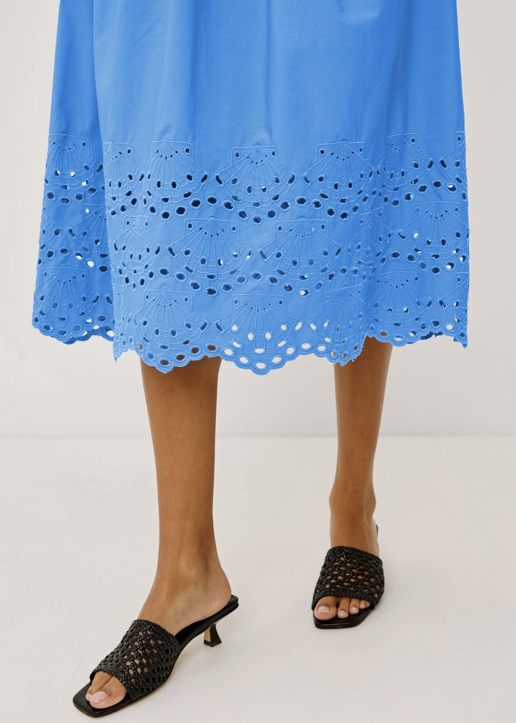 Rails Rails - Roxanne