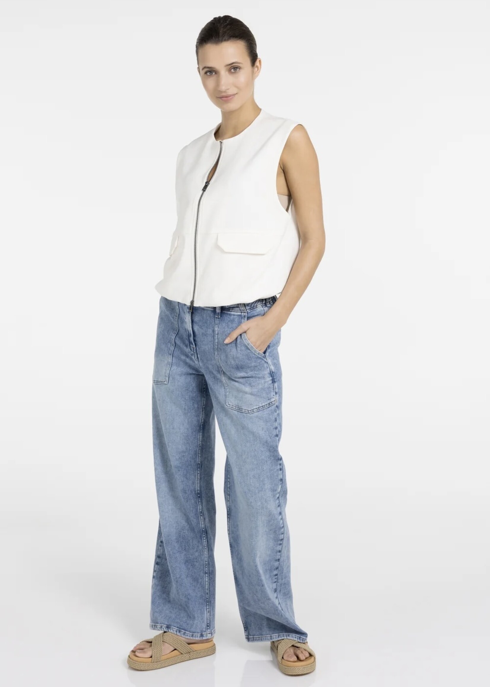 YAYA Yaya - Sleeveless woven jacket with balloon shaped bottom hem