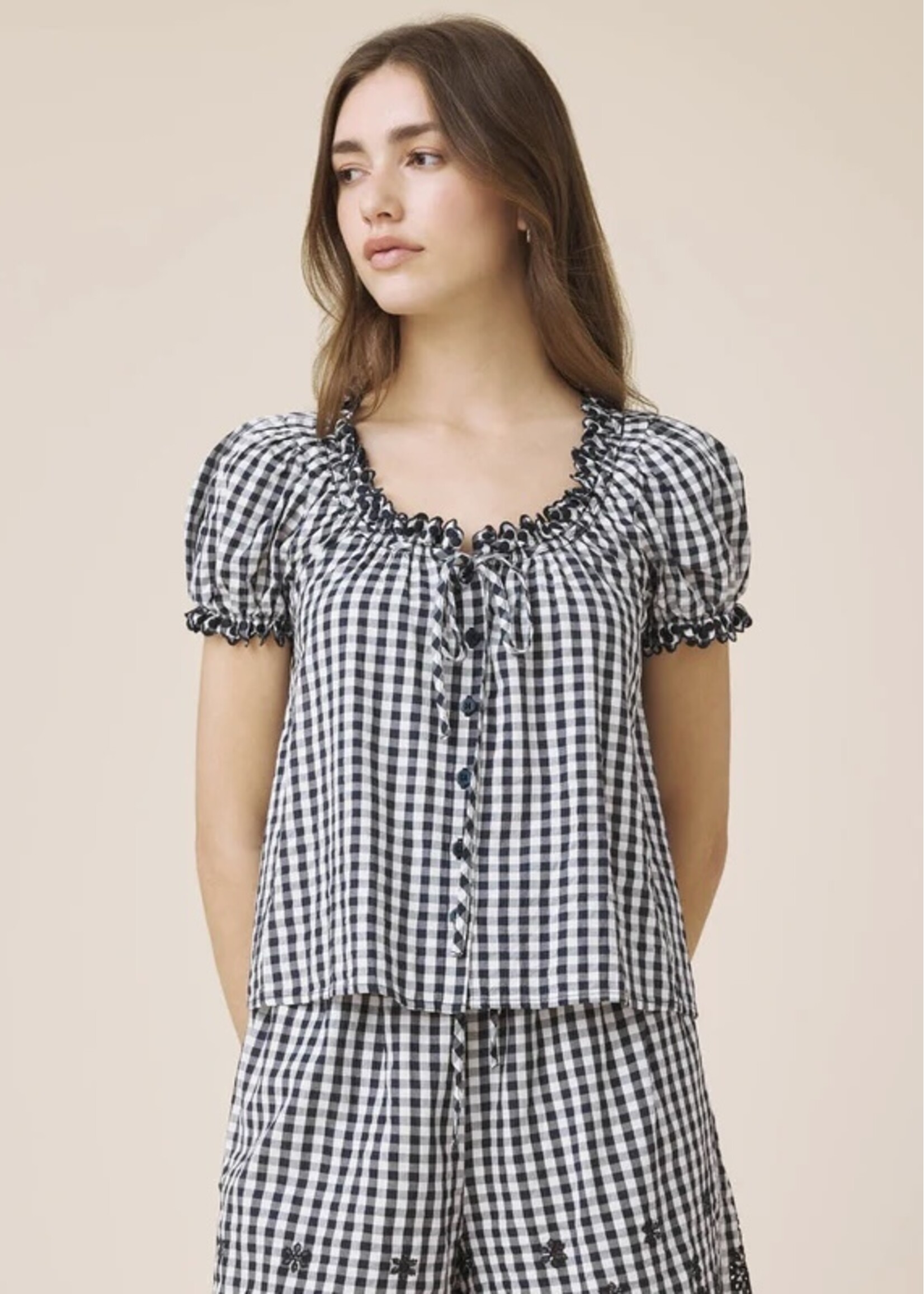 Splendid Splendid - Gingham Puff Sleeve Top