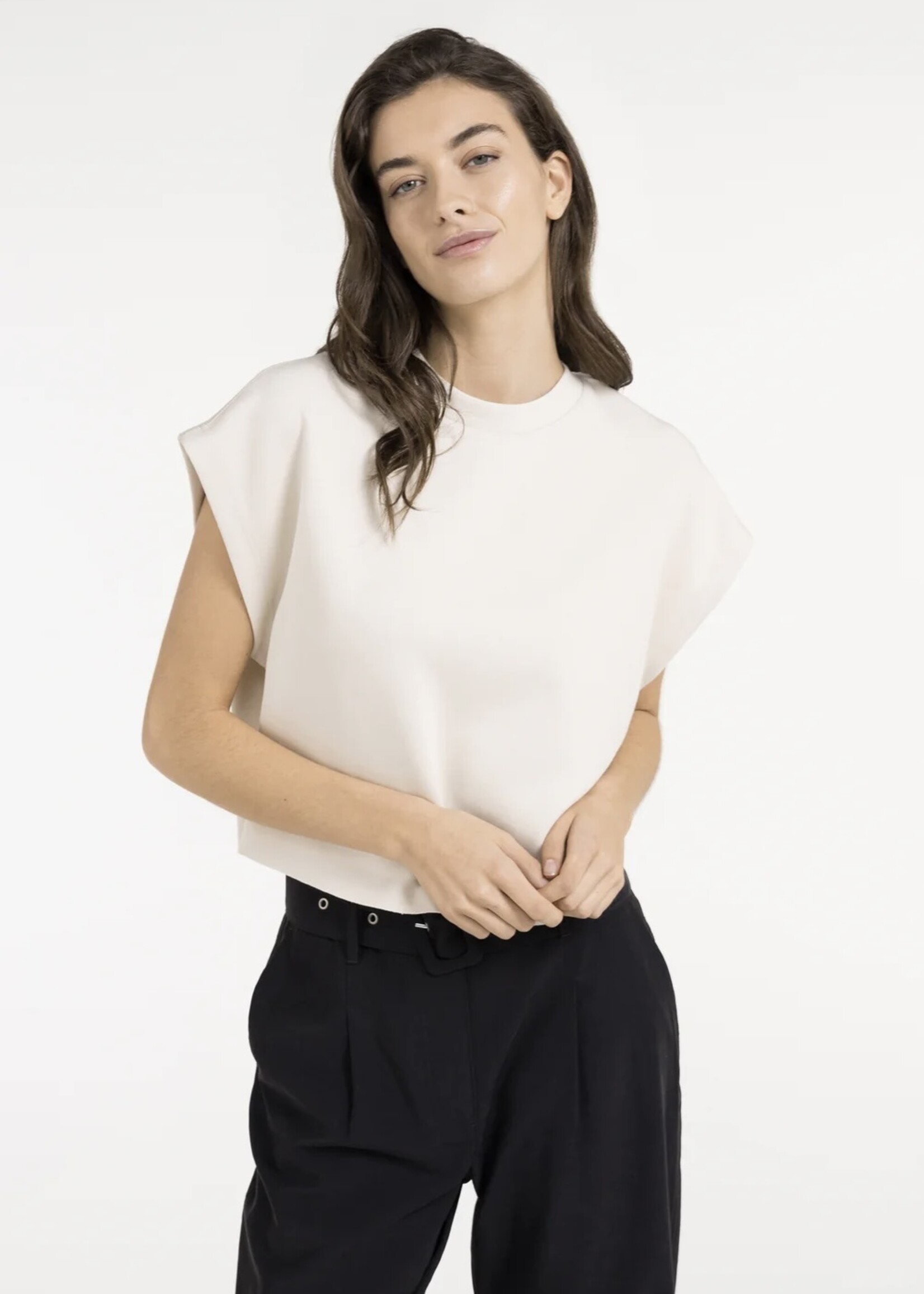 YAYA Yaya - Sleeveless Boxy Sweatshirt