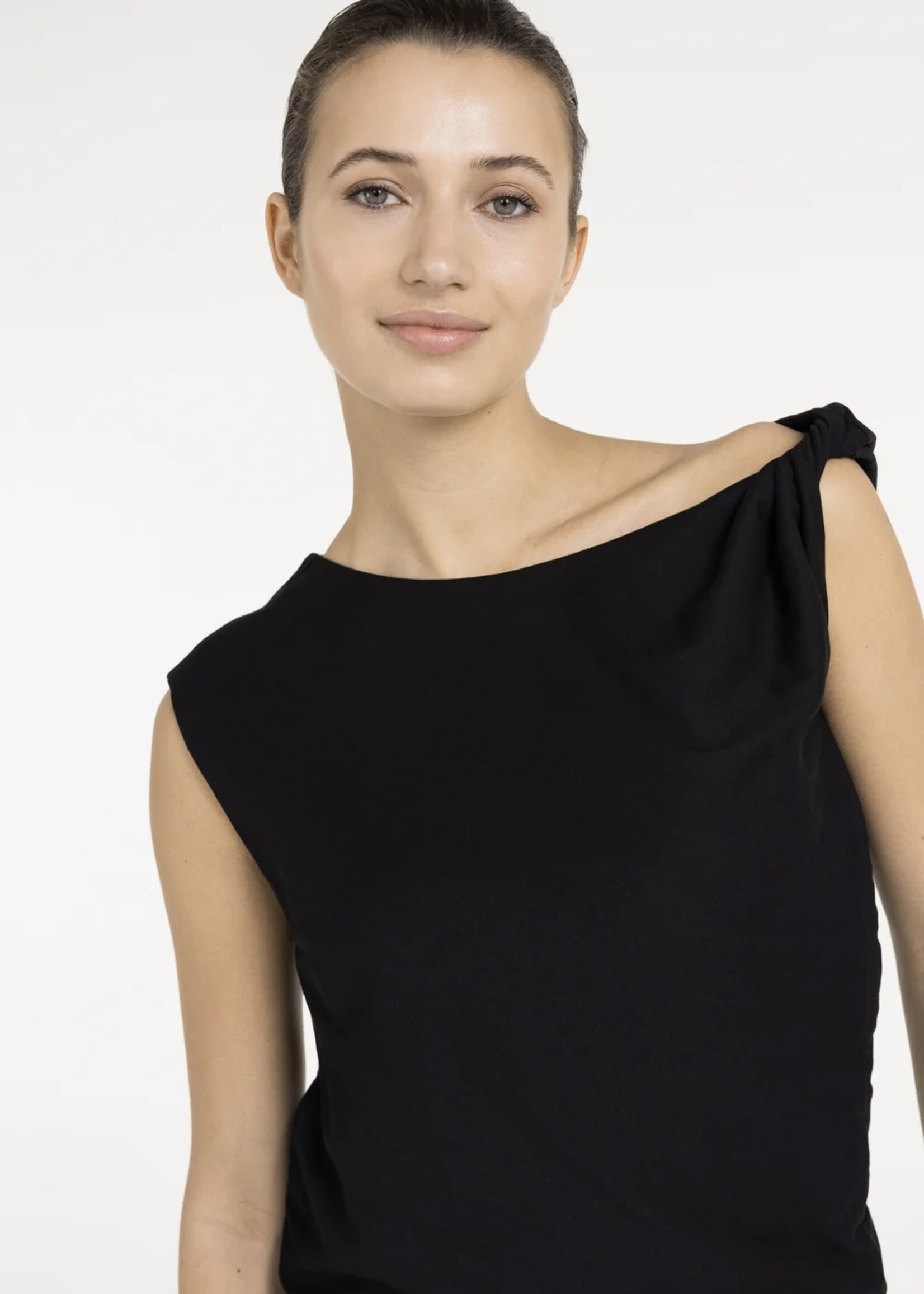 YAYA Yaya - Sleeveless Top with Twisted Shoulder Strap