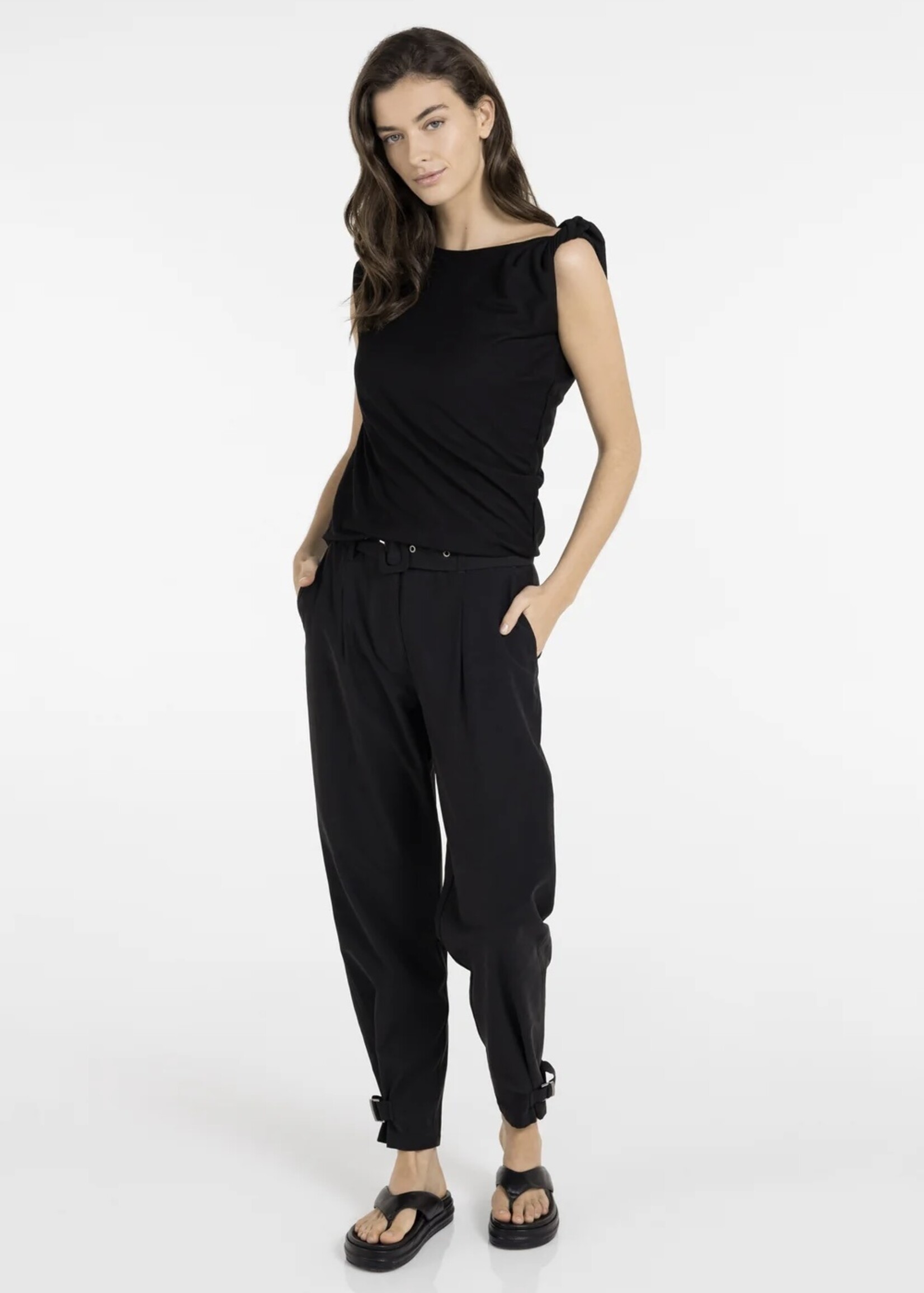 YAYA Yaya - Sleeveless Top with Twisted Shoulder Strap