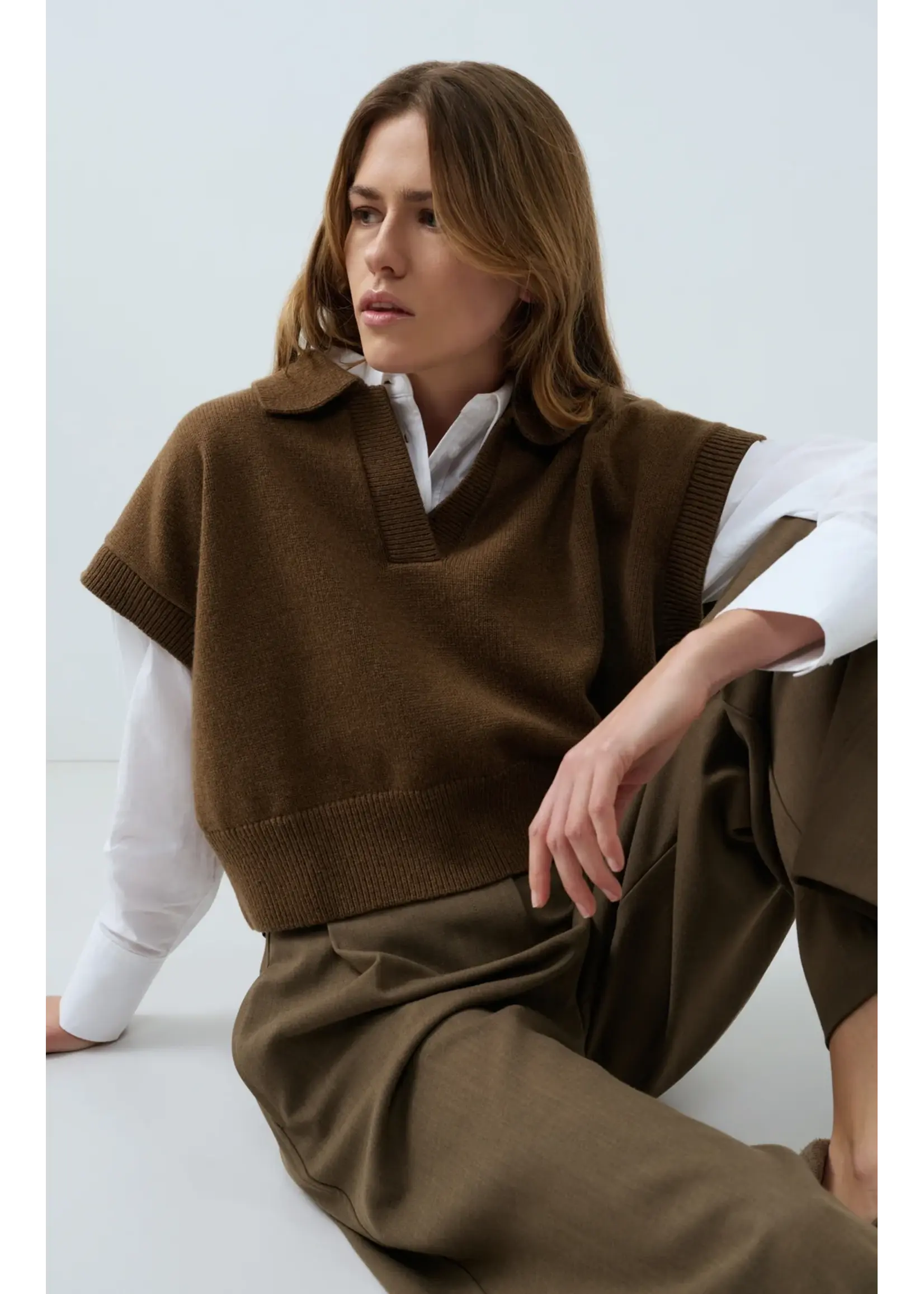 YAYA YAYA - Knitted Vest With Collar
