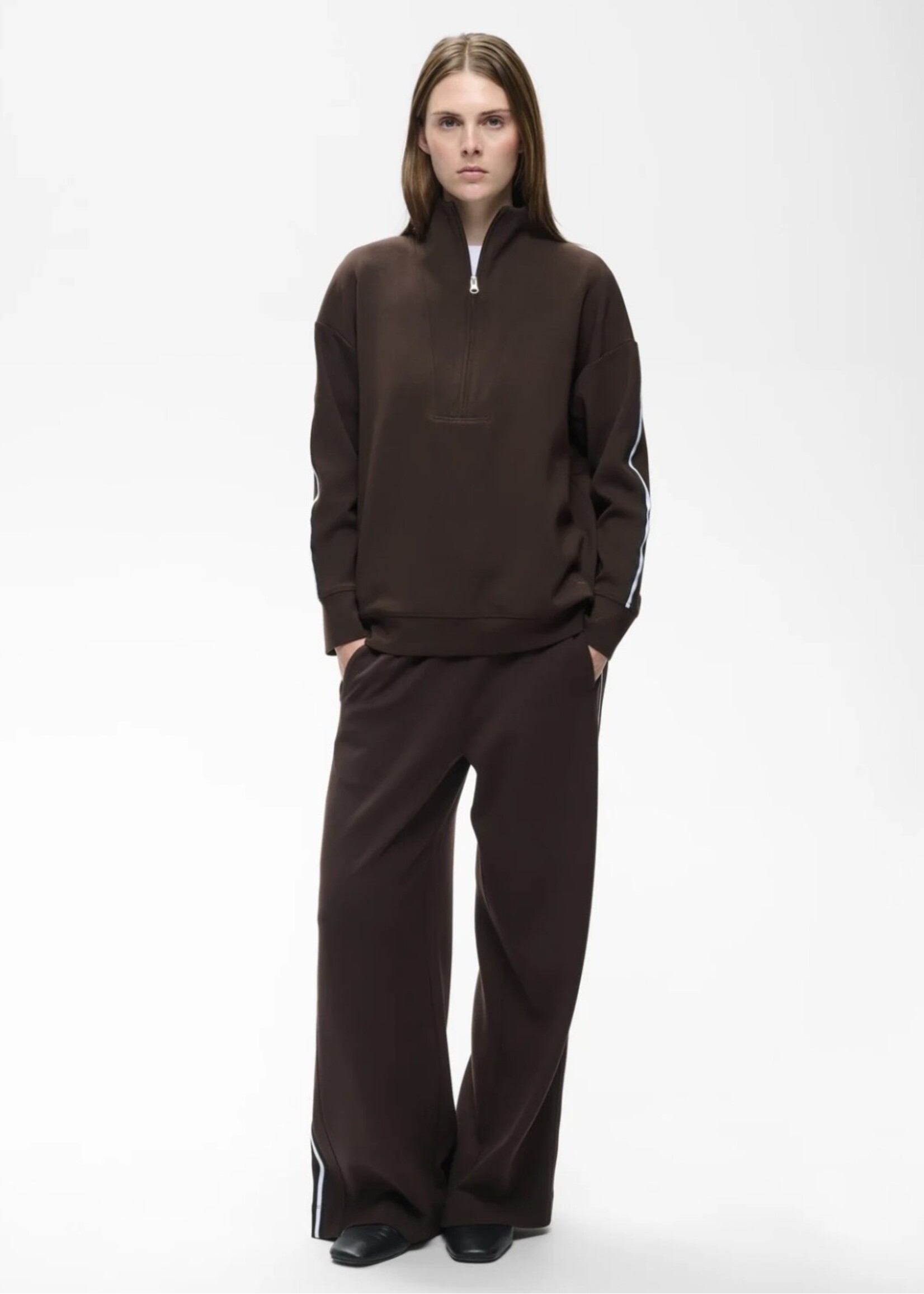 In Wear In Wear - Aggie Vincent Sweatshirt
